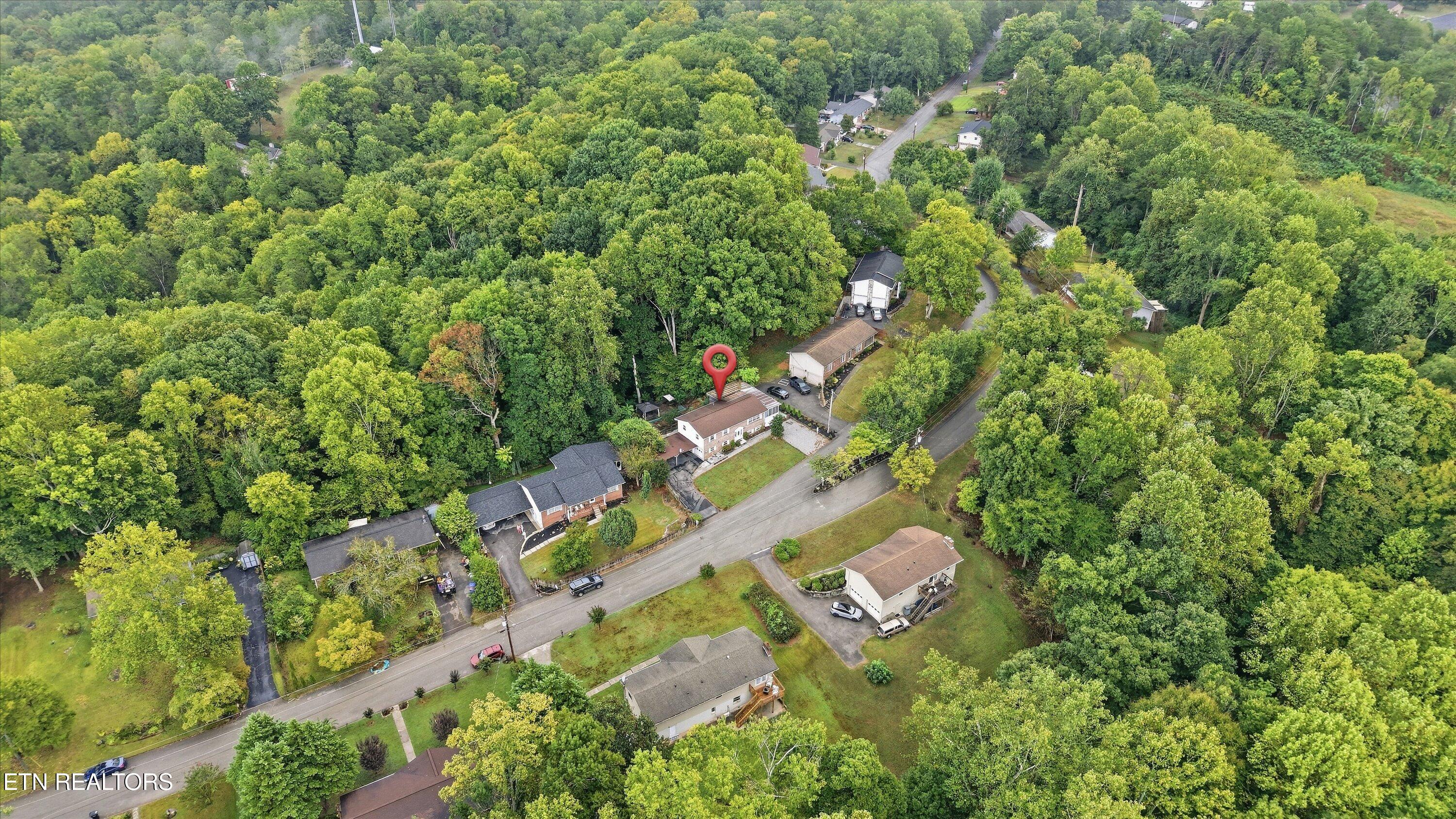 6324 Gateway Lane Knoxville TN 37920