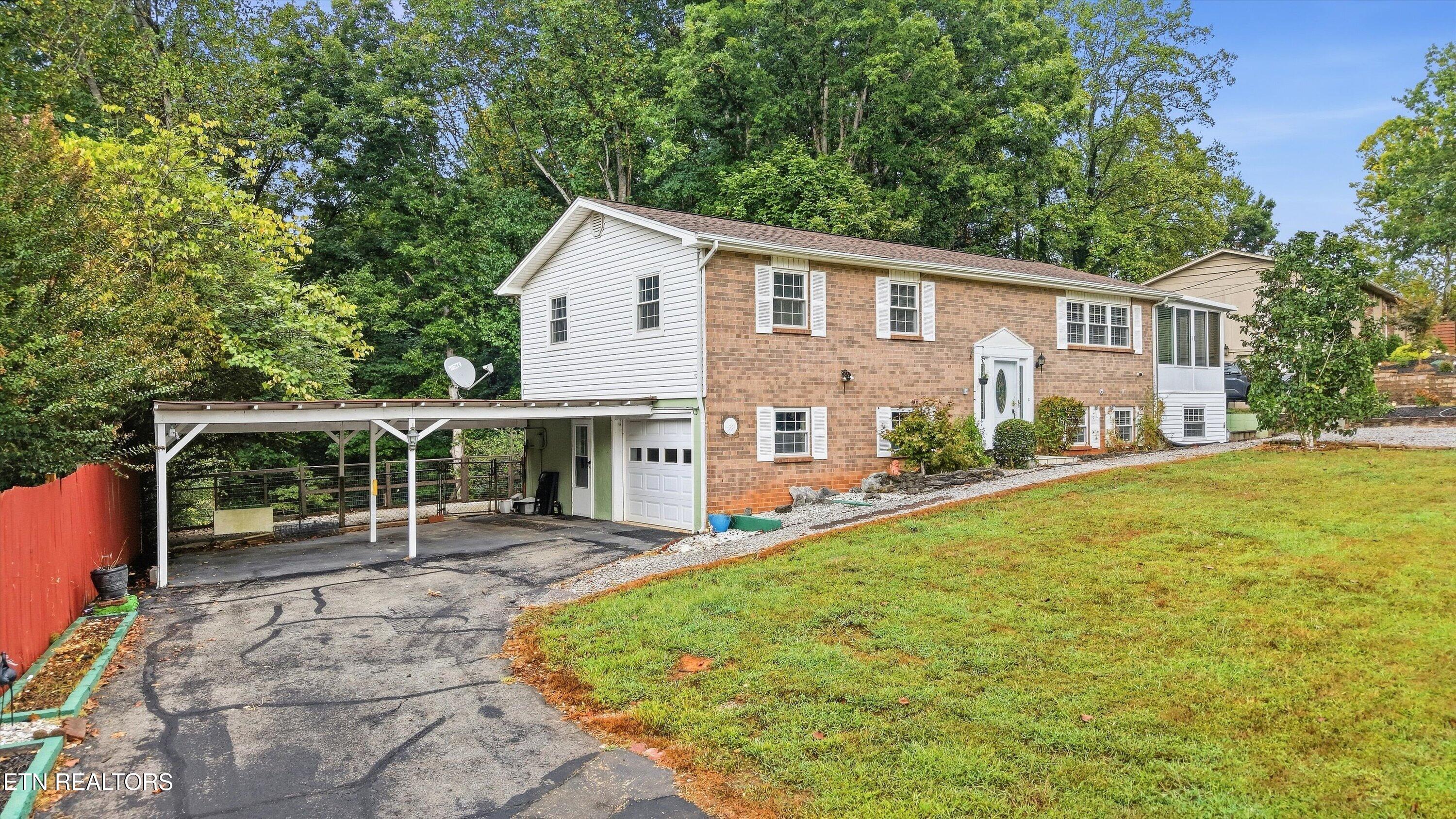 6324 Gateway Lane Knoxville TN 37920