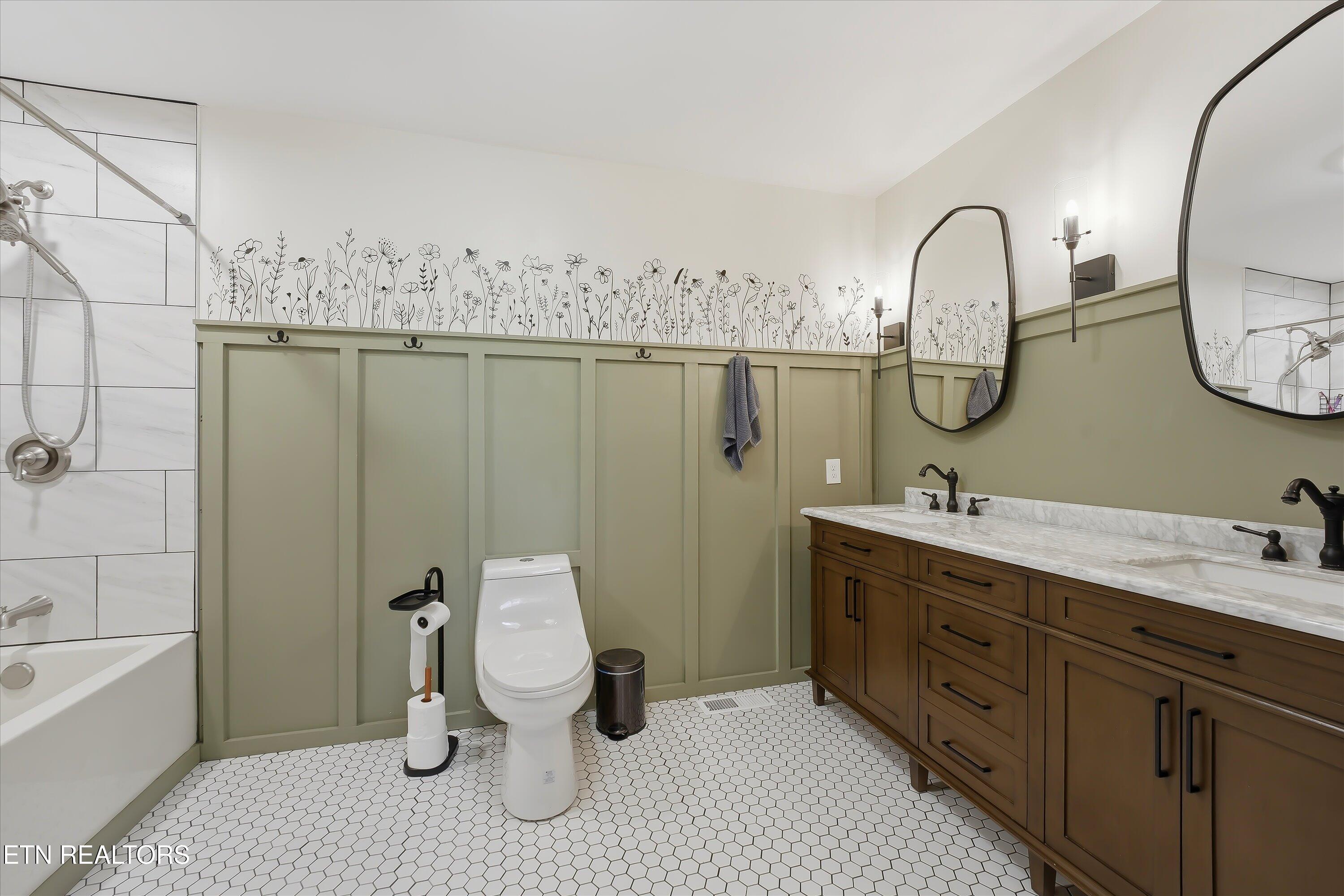 5321 Roberts Road Corryton TN 37721