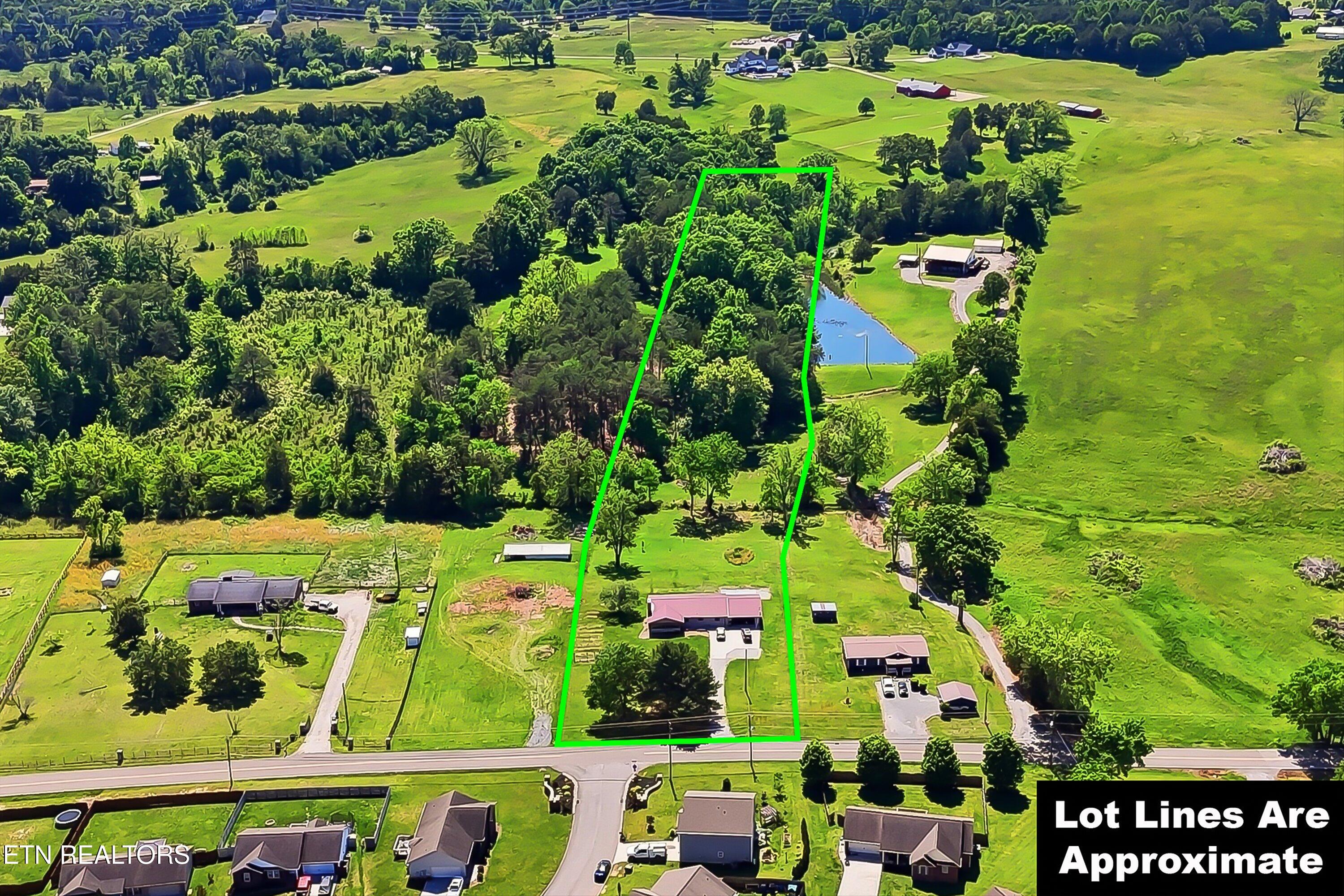 5321 Roberts Road Corryton TN 37721