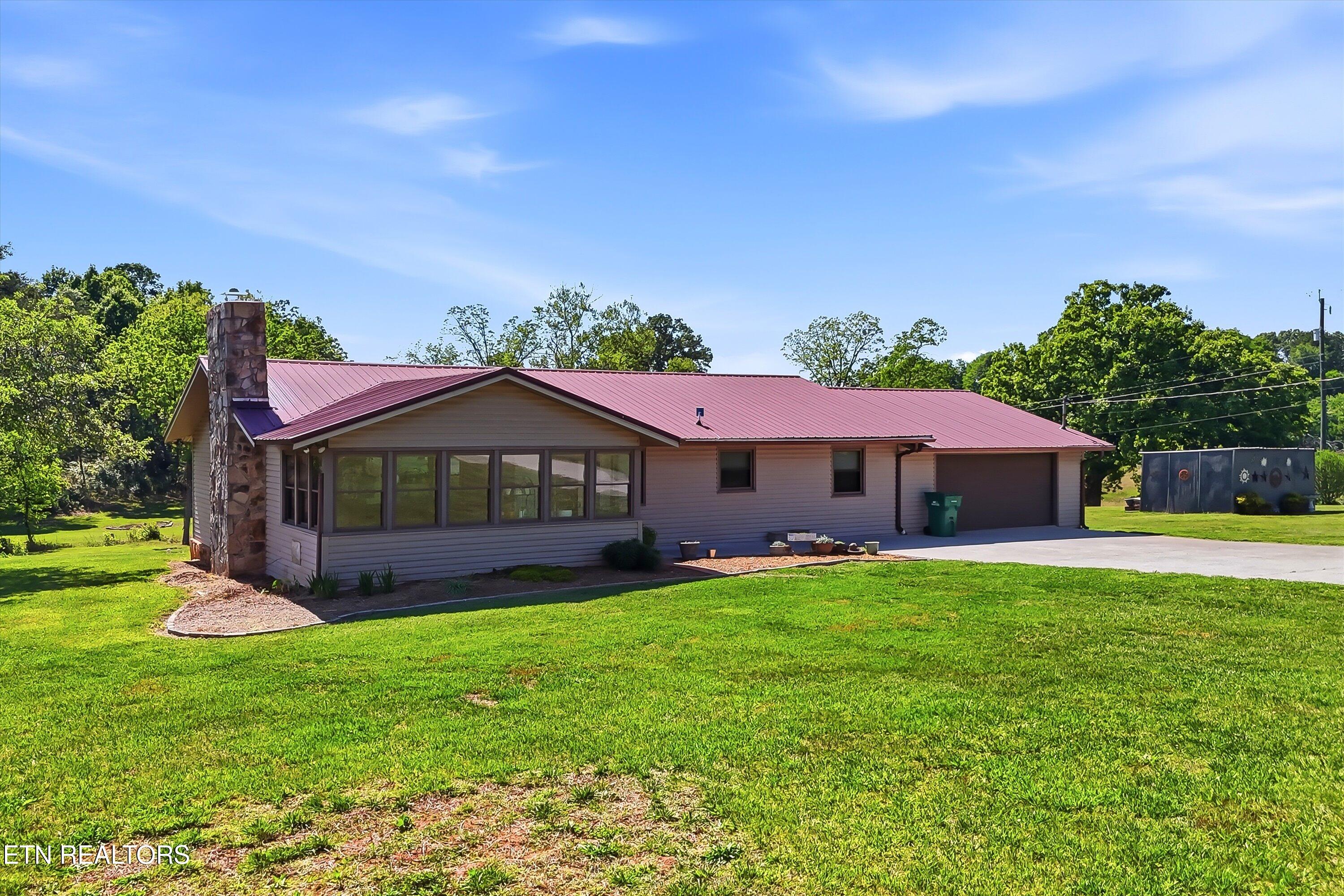 5321 Roberts Road Corryton TN 37721