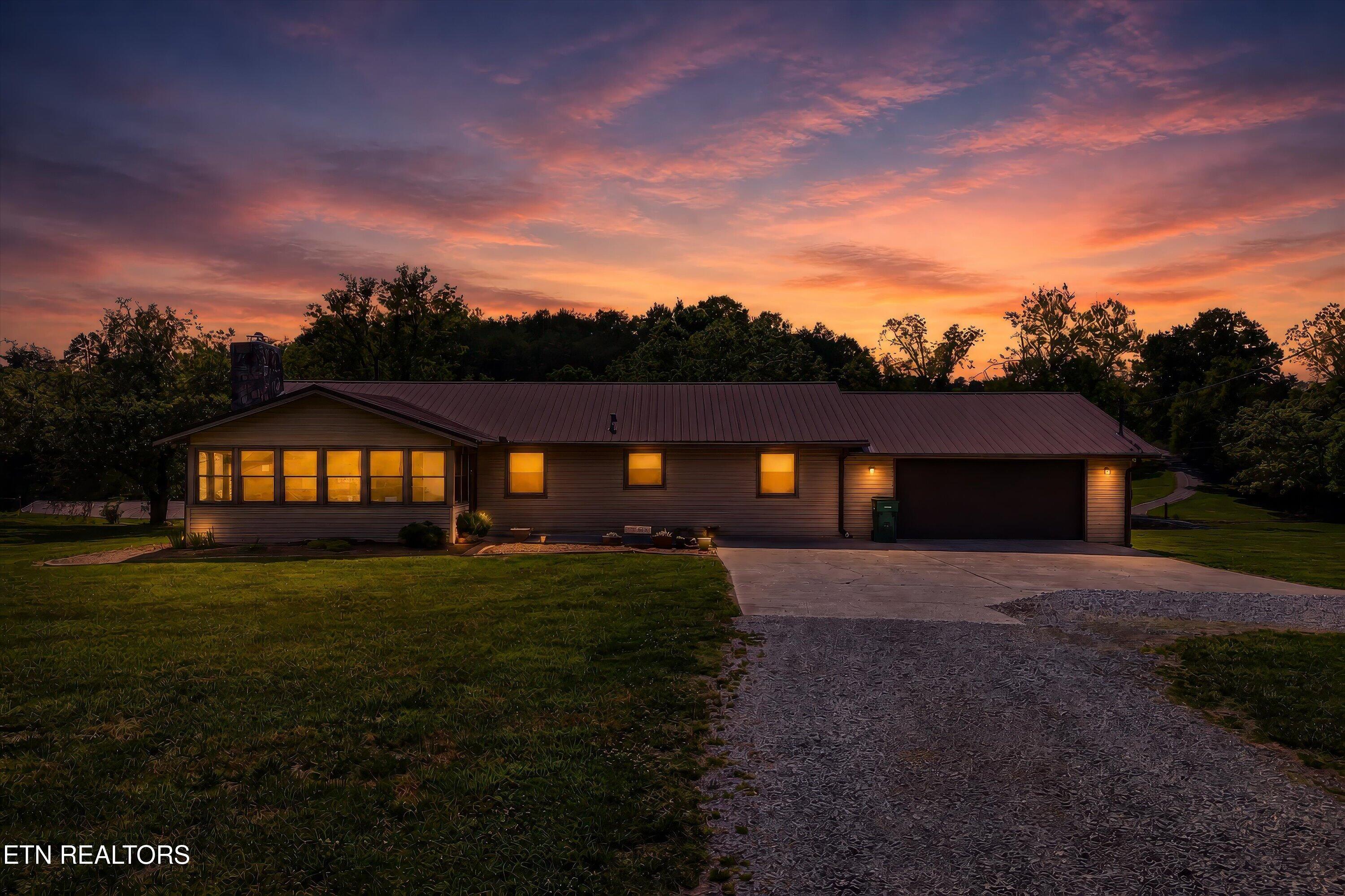 5321 Roberts Road Corryton TN 37721