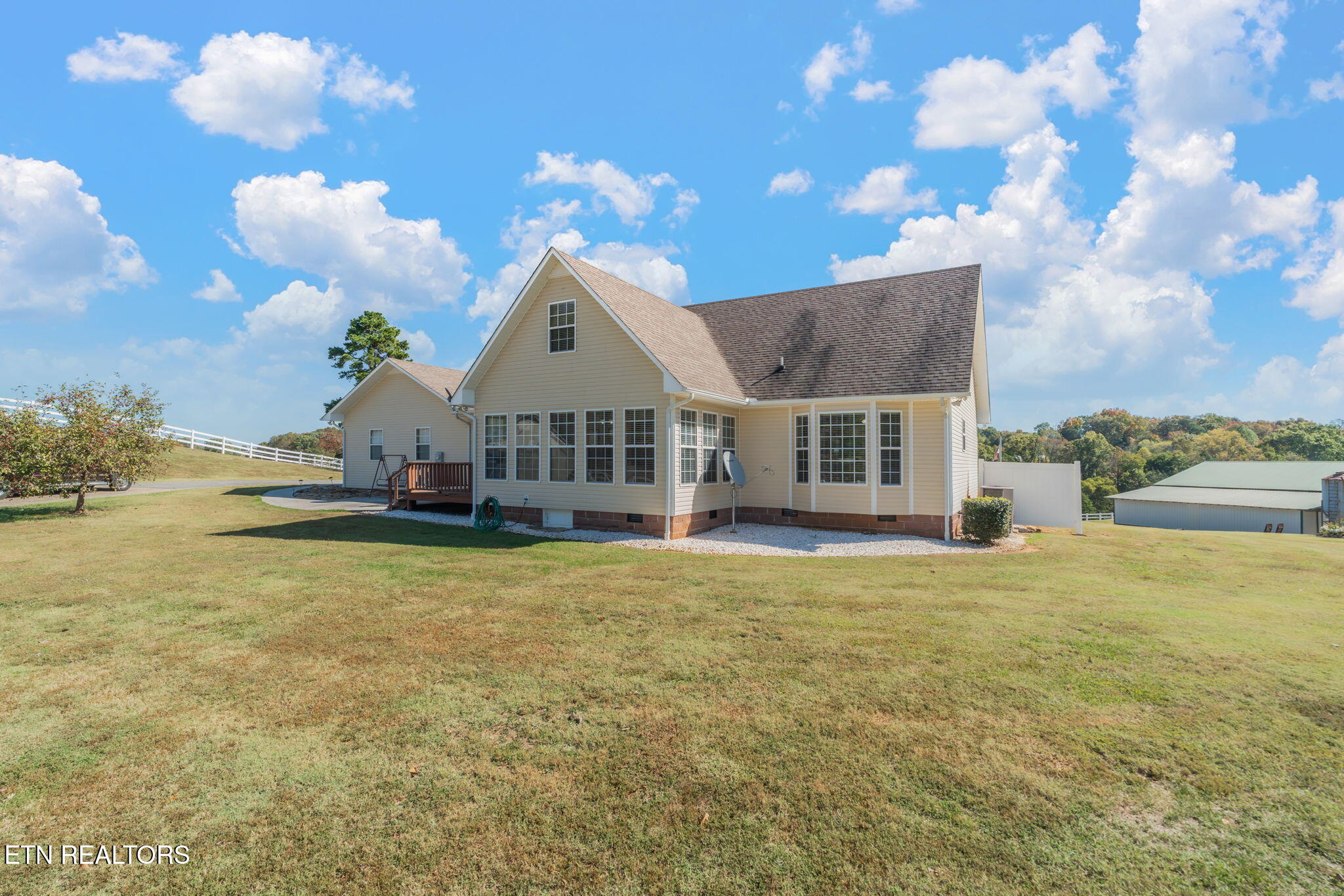 16415 Sunnyside Road Philadelphia TN 37846