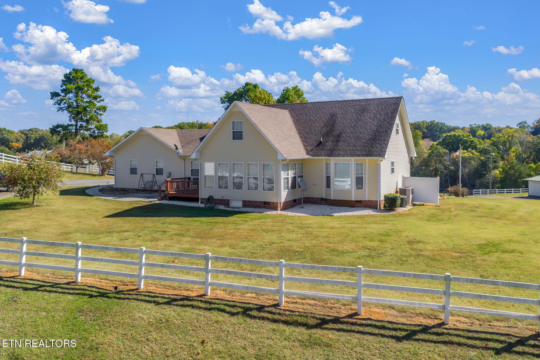 16415 Sunnyside Road Philadelphia TN 37846