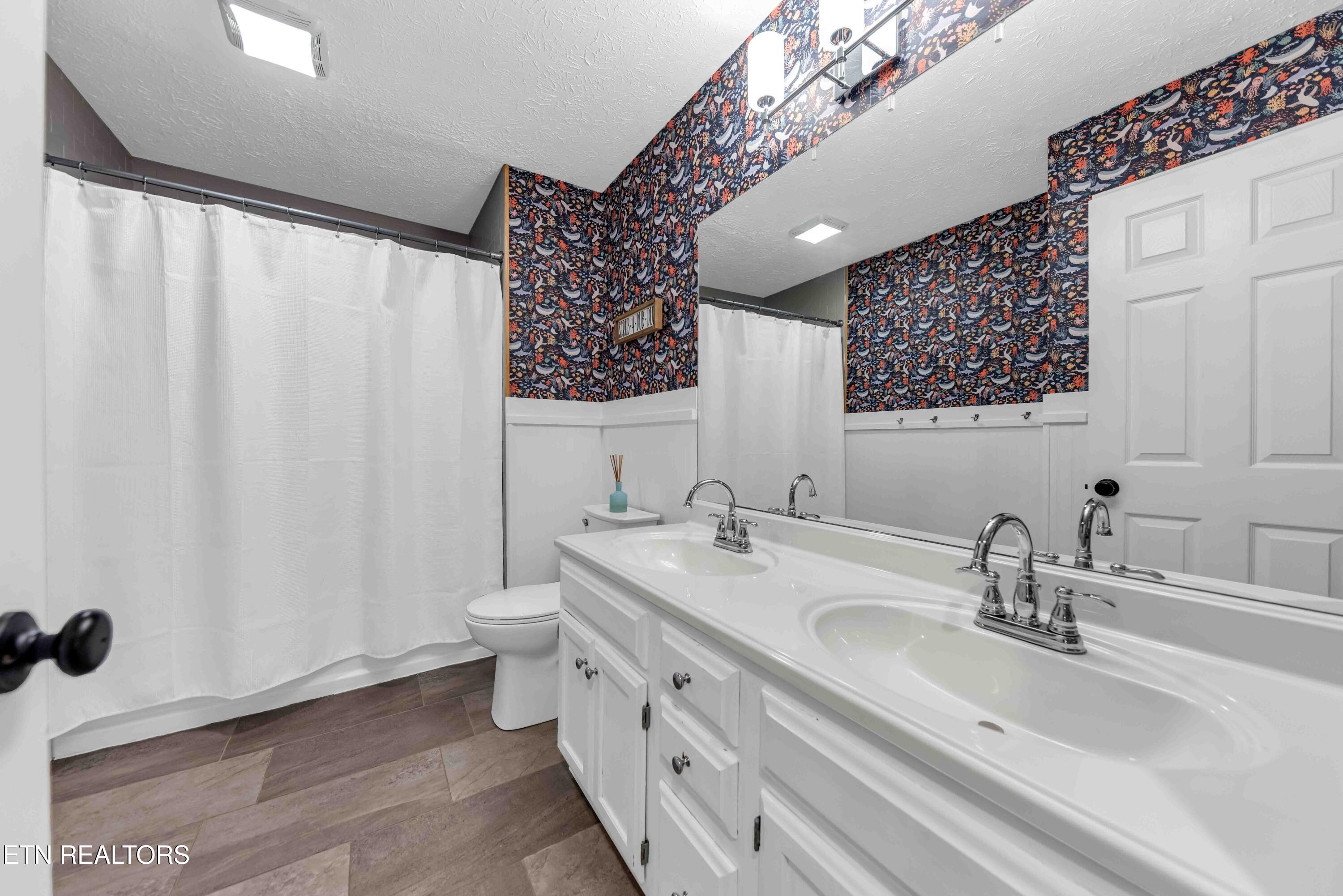 8220 Birch Run Lane Knoxville TN 37919