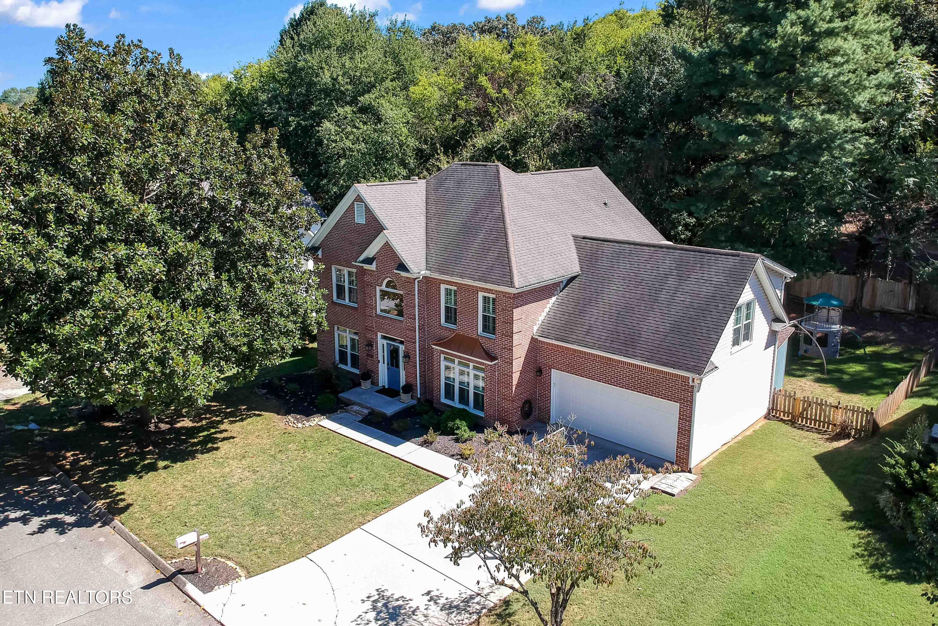 8220 Birch Run Lane Knoxville TN 37919