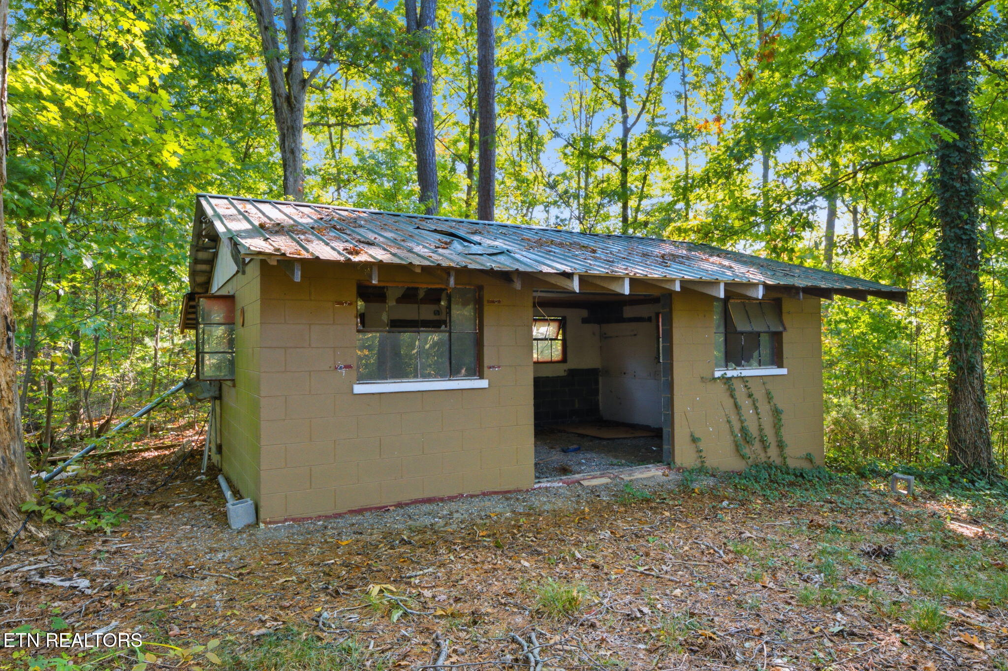 2969 Veterans Boulevard Pigeon Forge TN 37863
