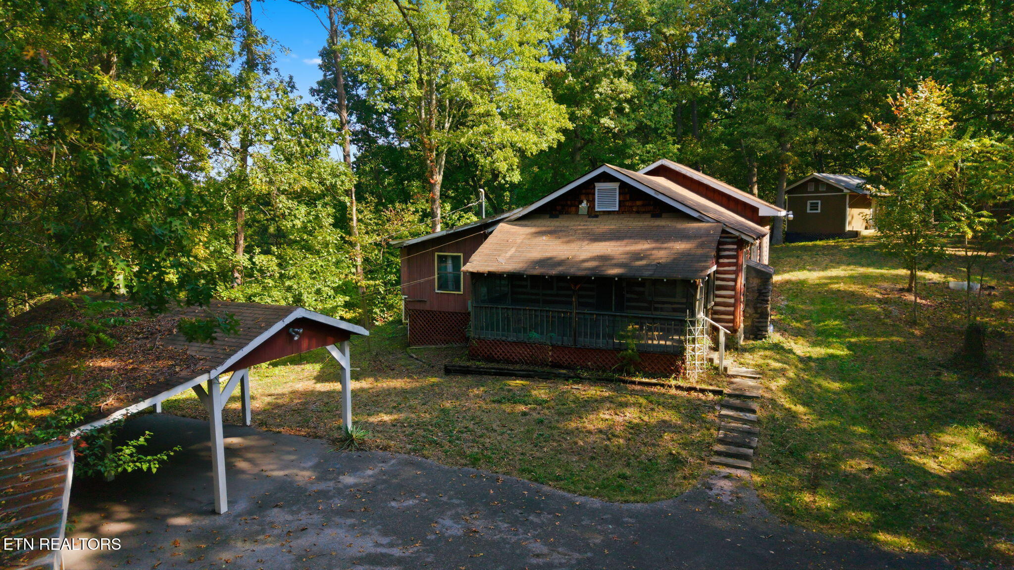 2969 Veterans Boulevard Pigeon Forge TN 37863