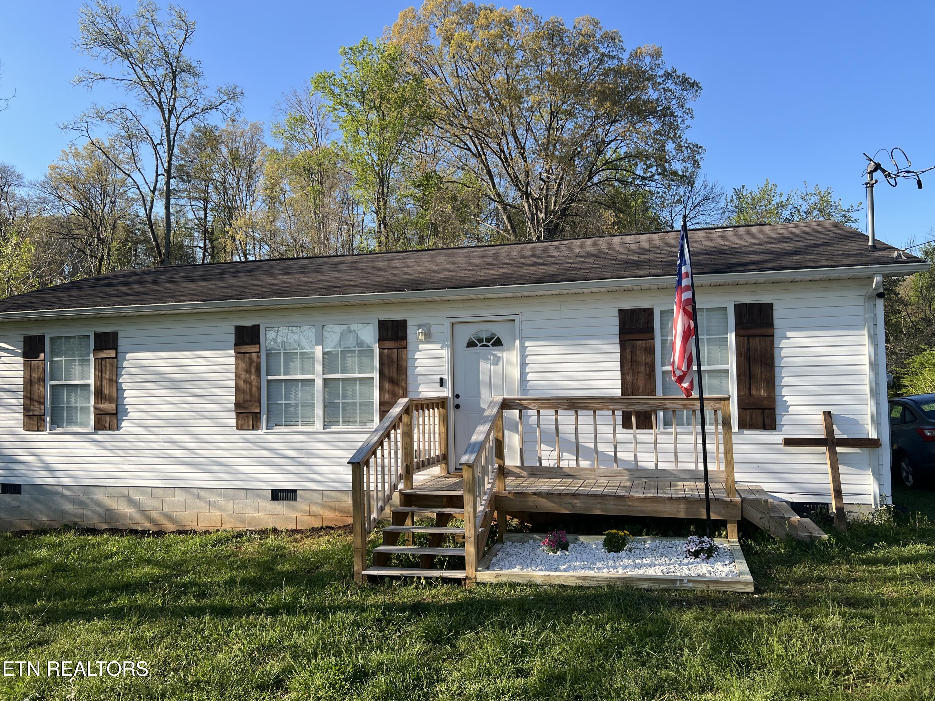 141 Edgewood Drive Sweetwater TN 37874
