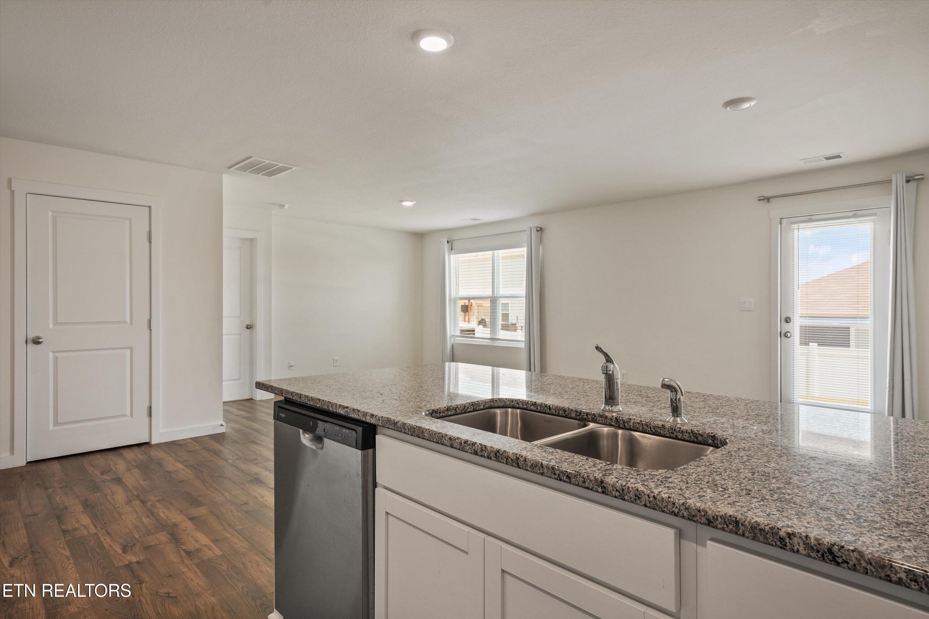 256 Preece Lane Niota TN 37826