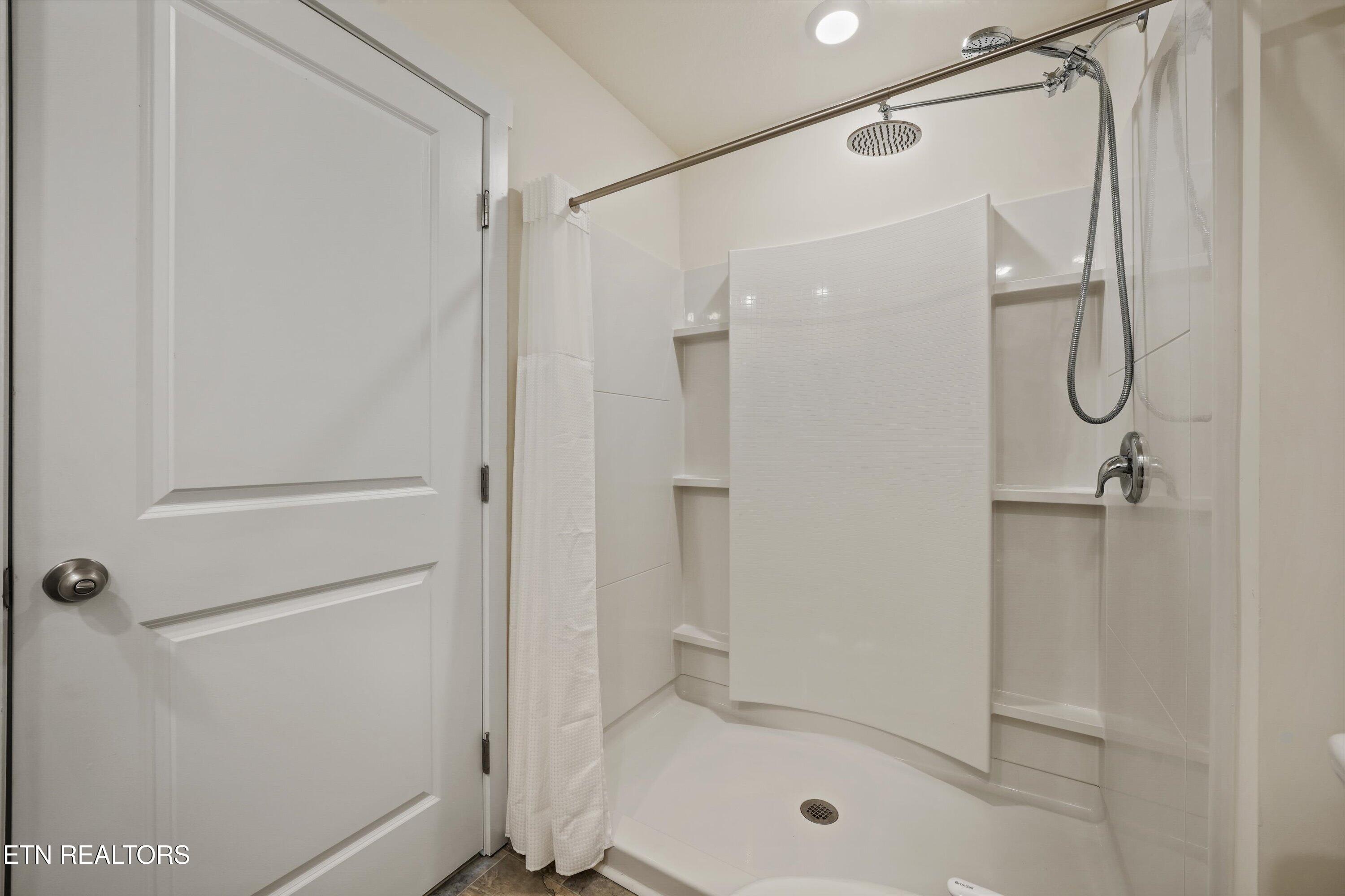 256 Preece Lane Niota TN 37826