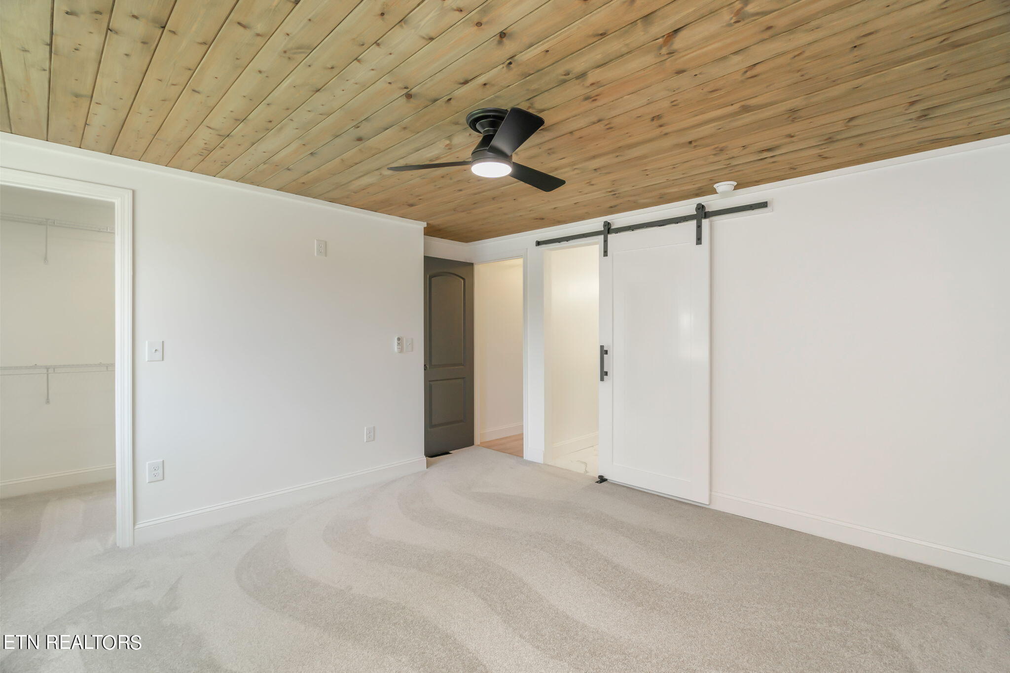 2745 Lay Avenue Knoxville TN 37914