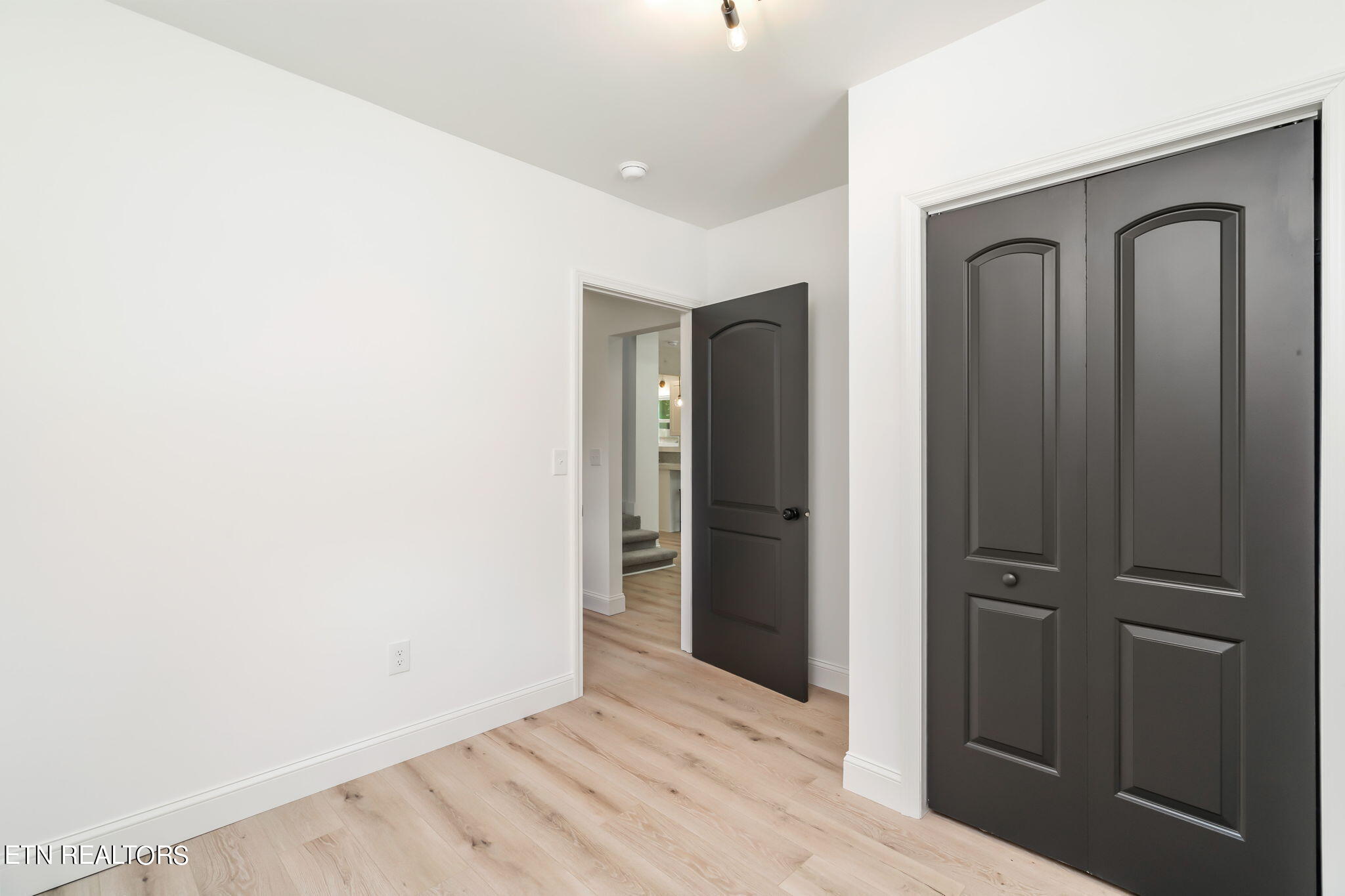 2745 Lay Avenue Knoxville TN 37914