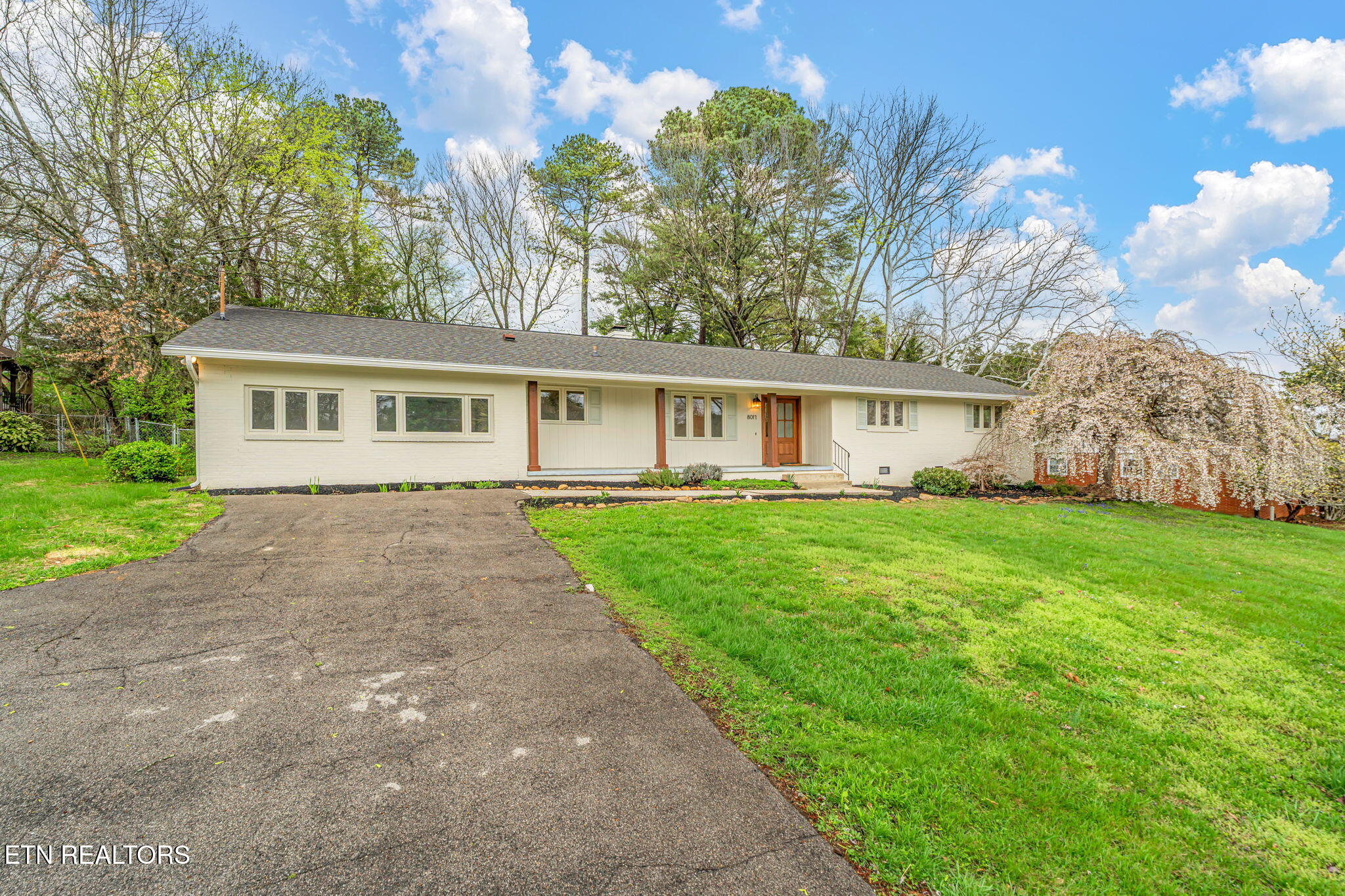 8017 Bennington Drive Knoxville TN 37909