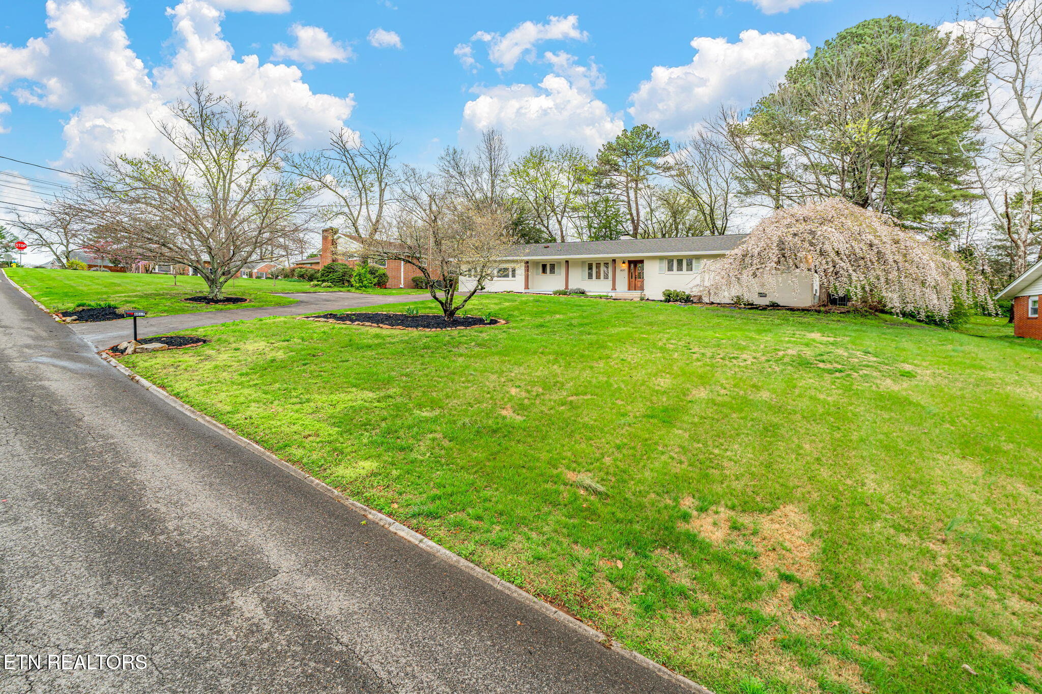 8017 Bennington Drive Knoxville TN 37909