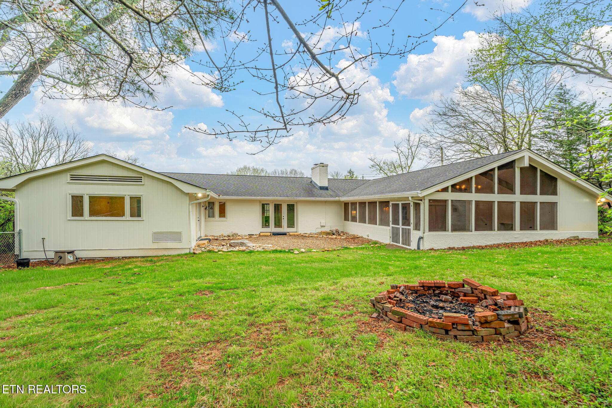 8017 Bennington Drive Knoxville TN 37909