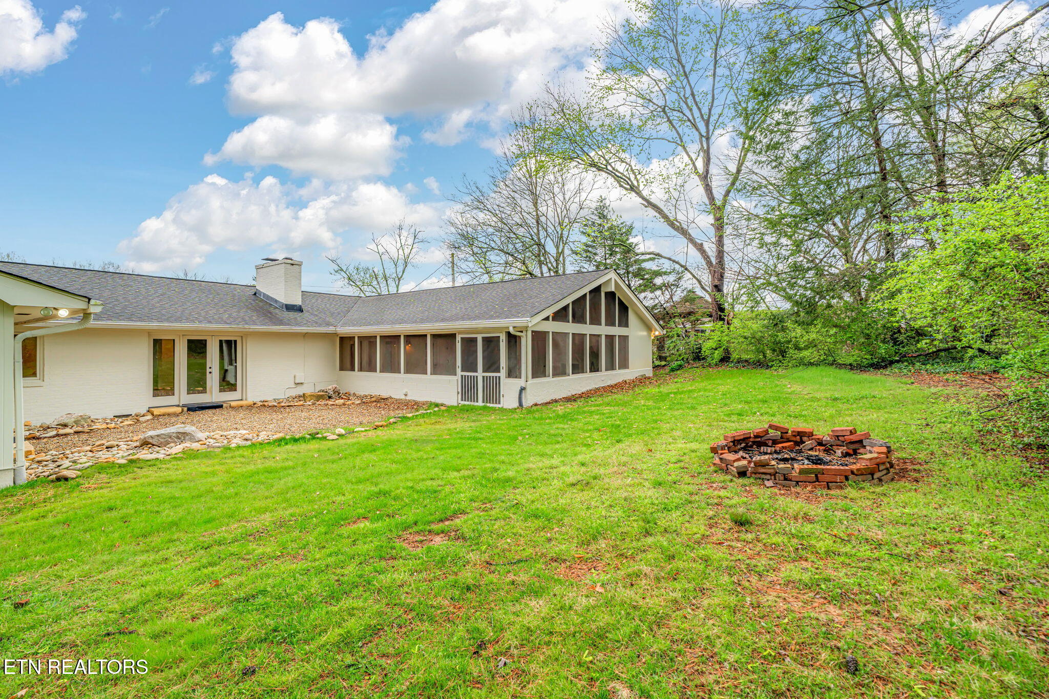 8017 Bennington Drive Knoxville TN 37909