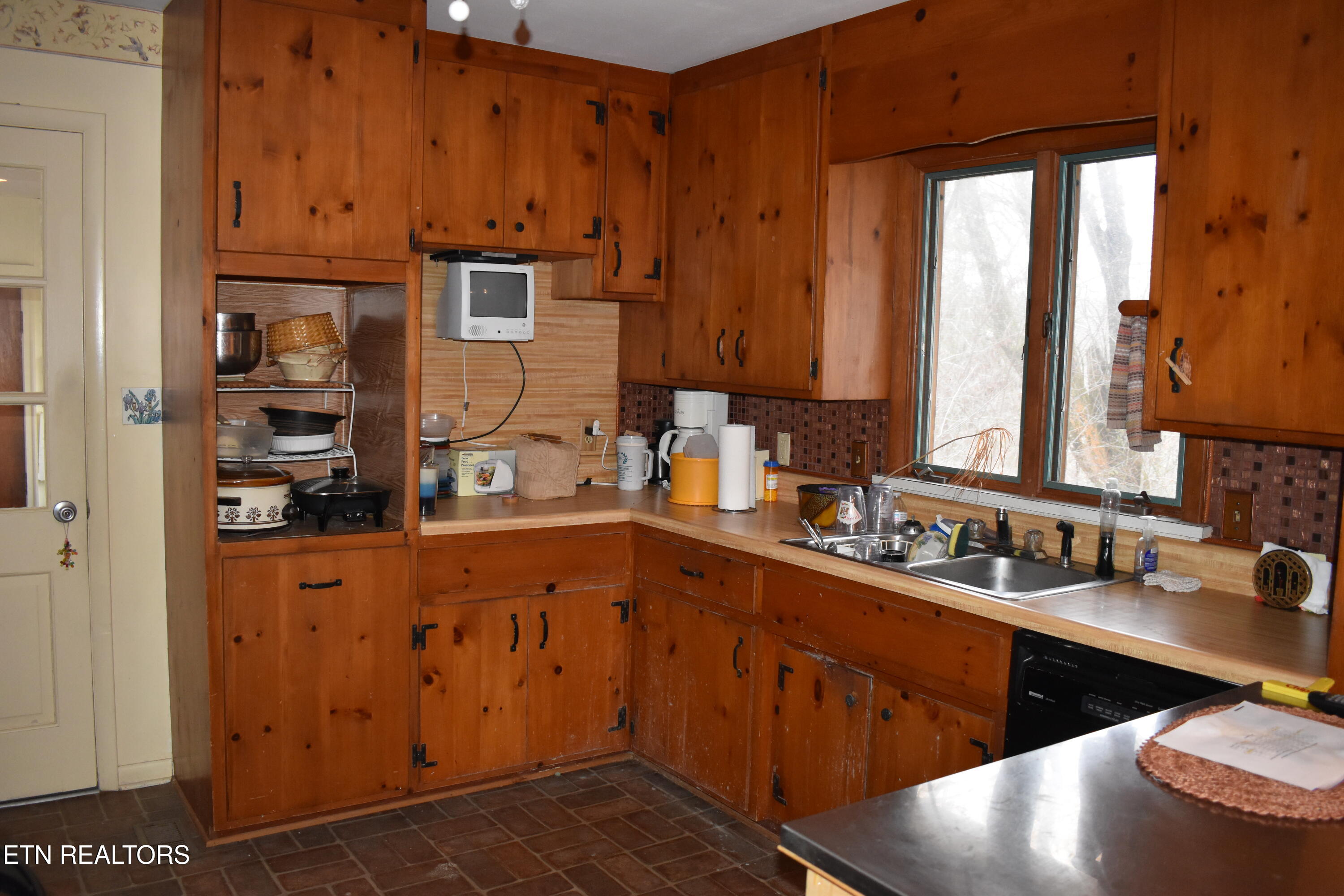 175 Heritage Circle Crossville TN 38571