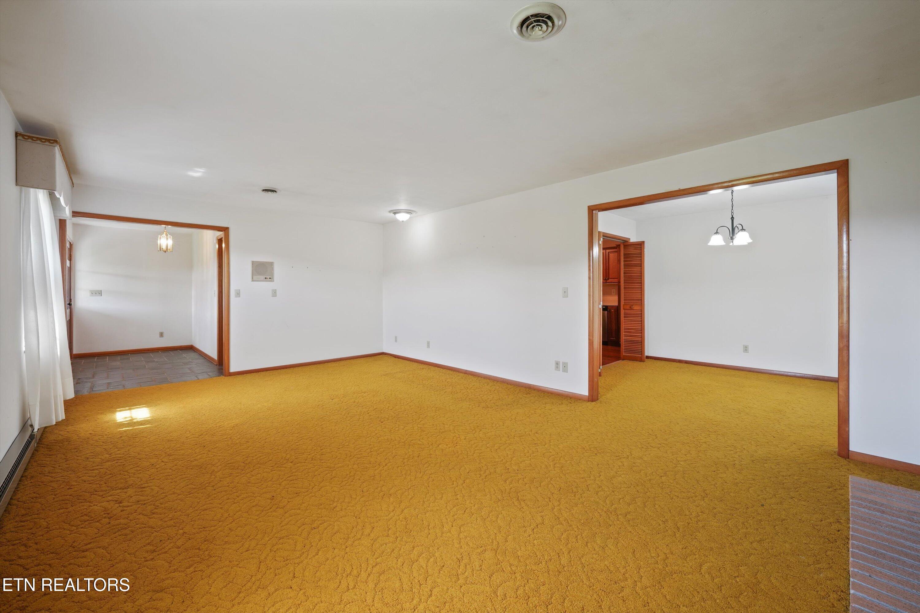 2783 Rutledge Pike Blaine TN 37709