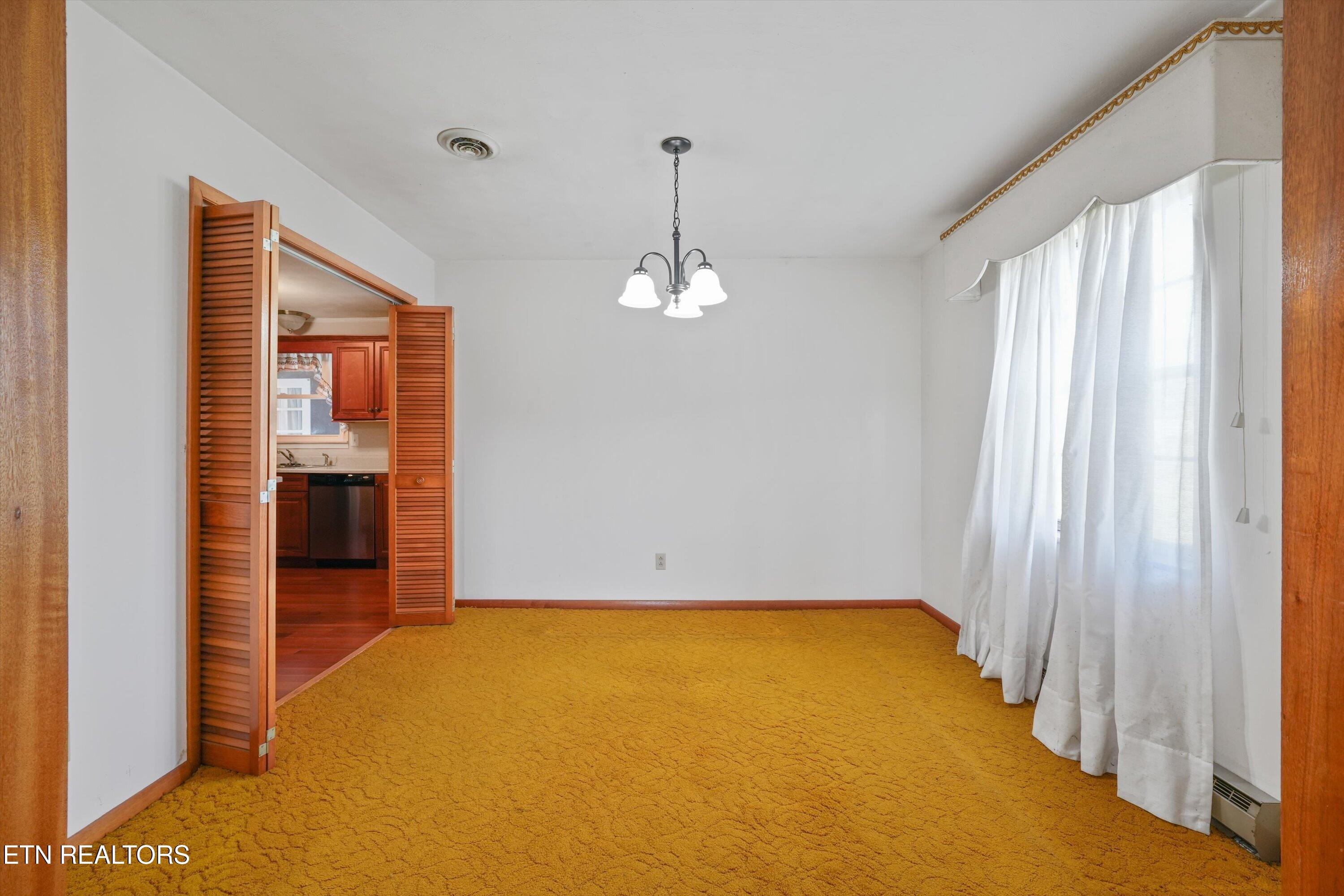 2783 Rutledge Pike Blaine TN 37709