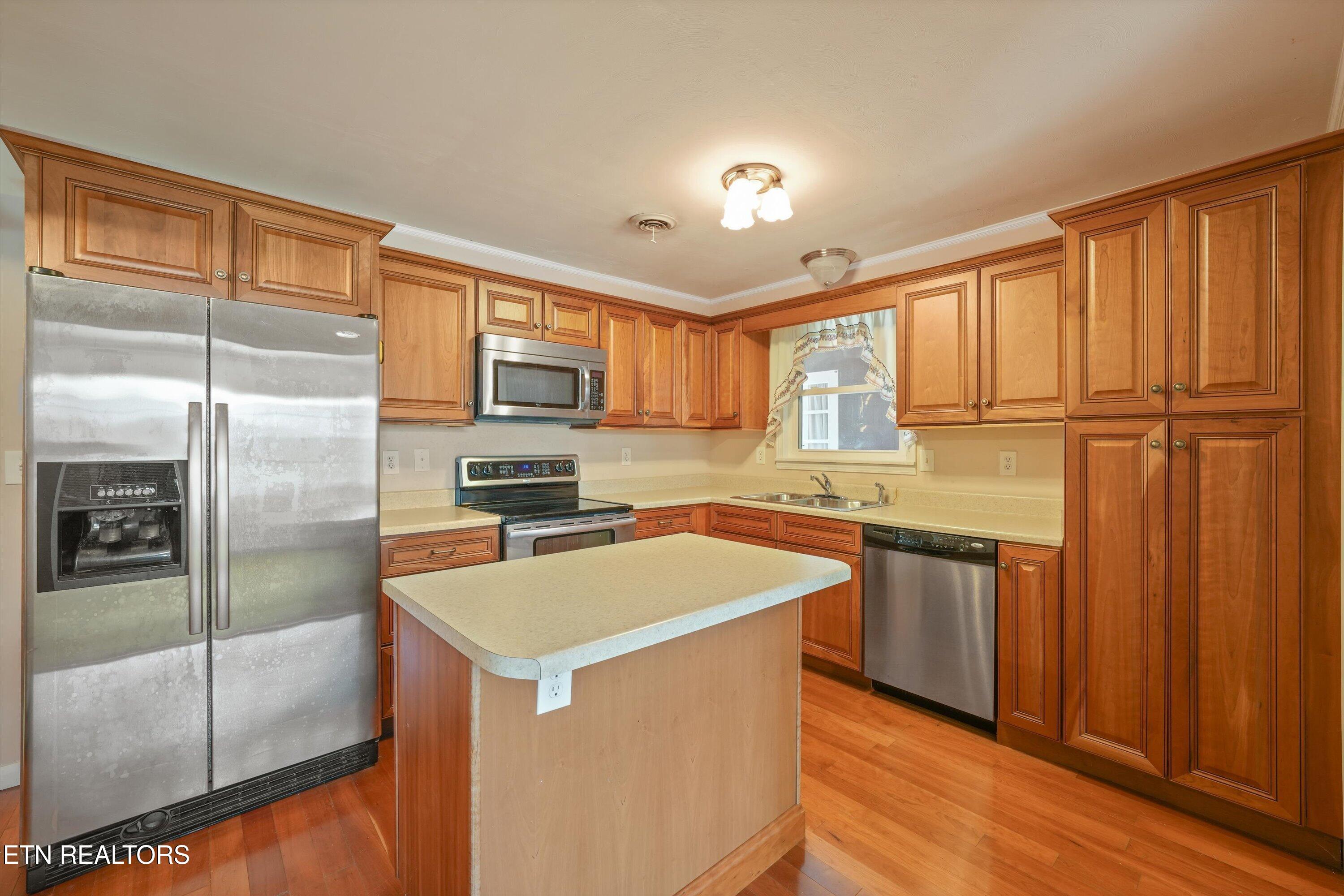 2783 Rutledge Pike Blaine TN 37709