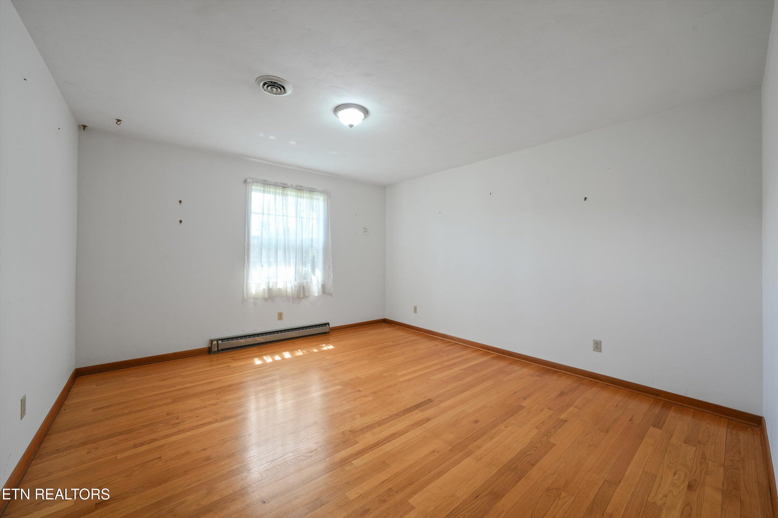 2783 Rutledge Pike Blaine TN 37709