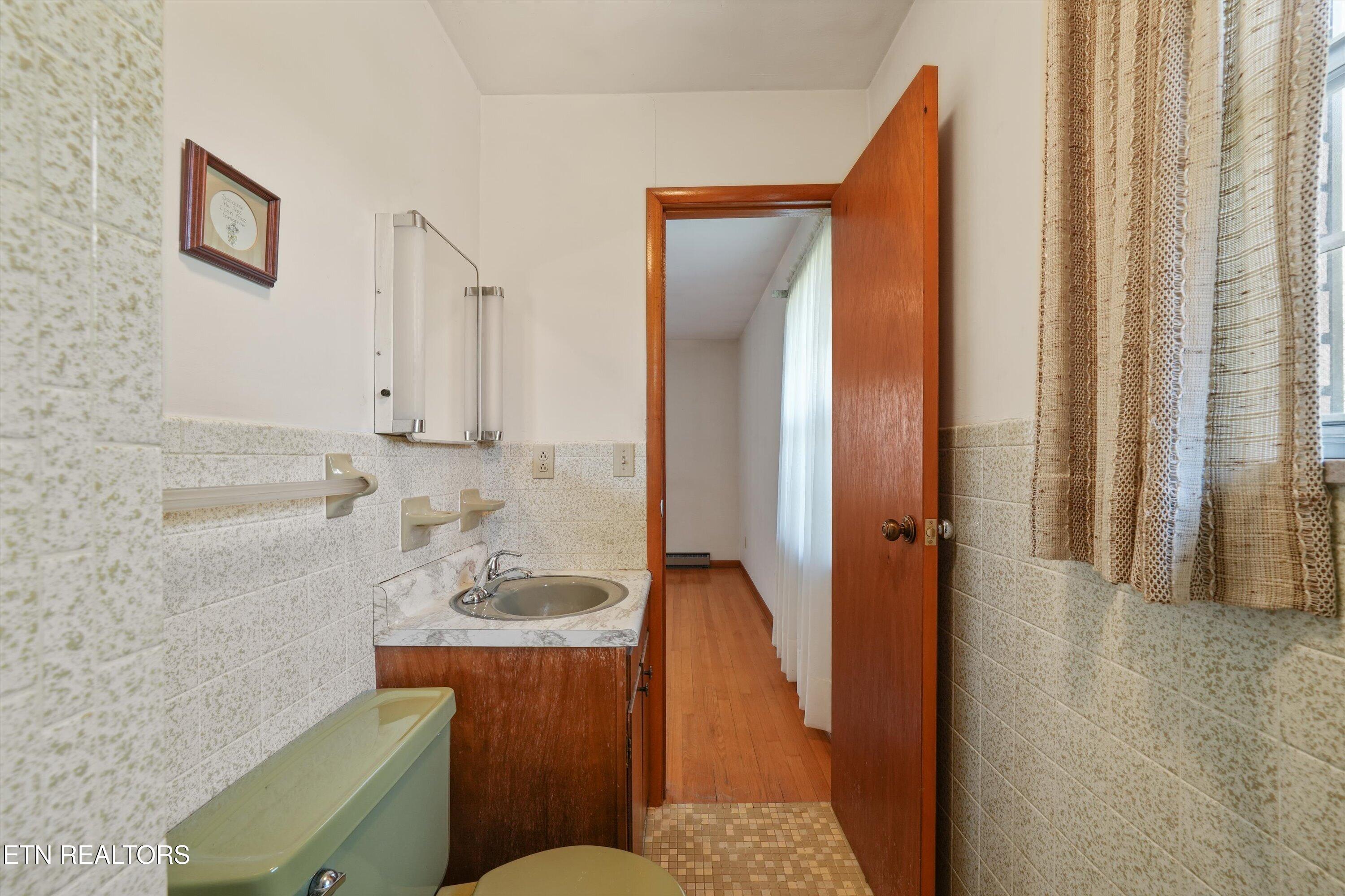 2783 Rutledge Pike Blaine TN 37709