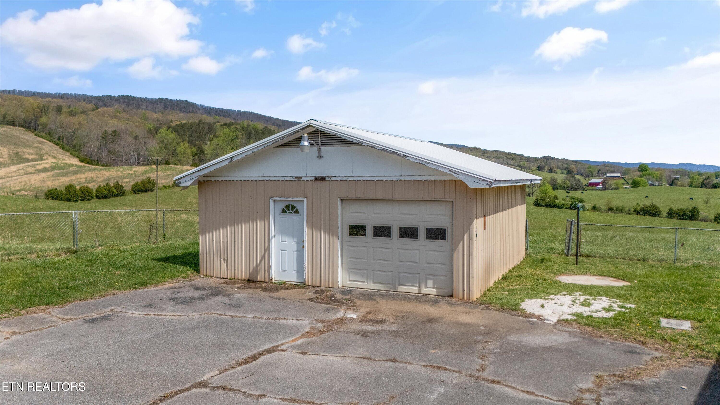 2783 Rutledge Pike Blaine TN 37709