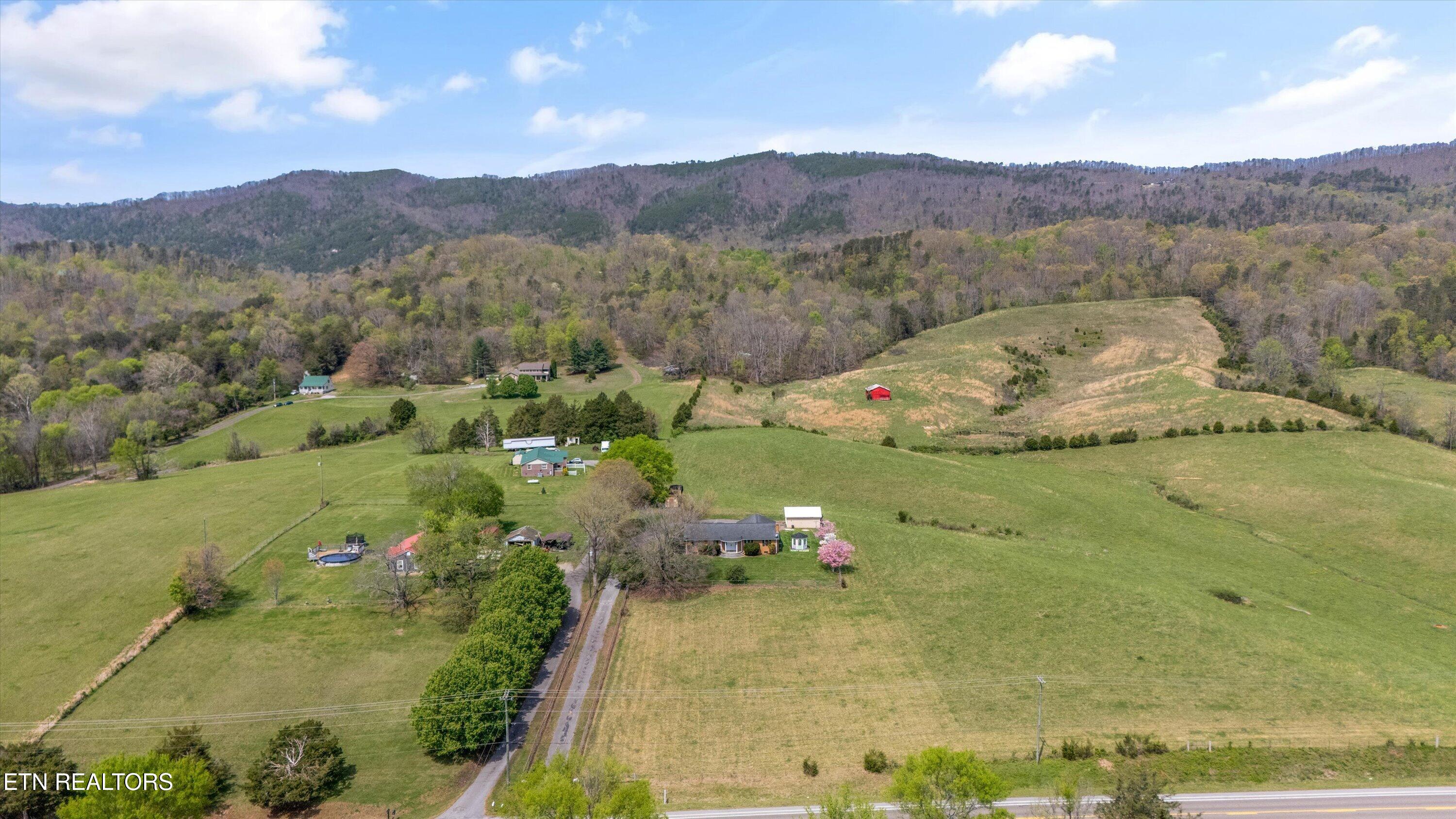 2783 Rutledge Pike Blaine TN 37709