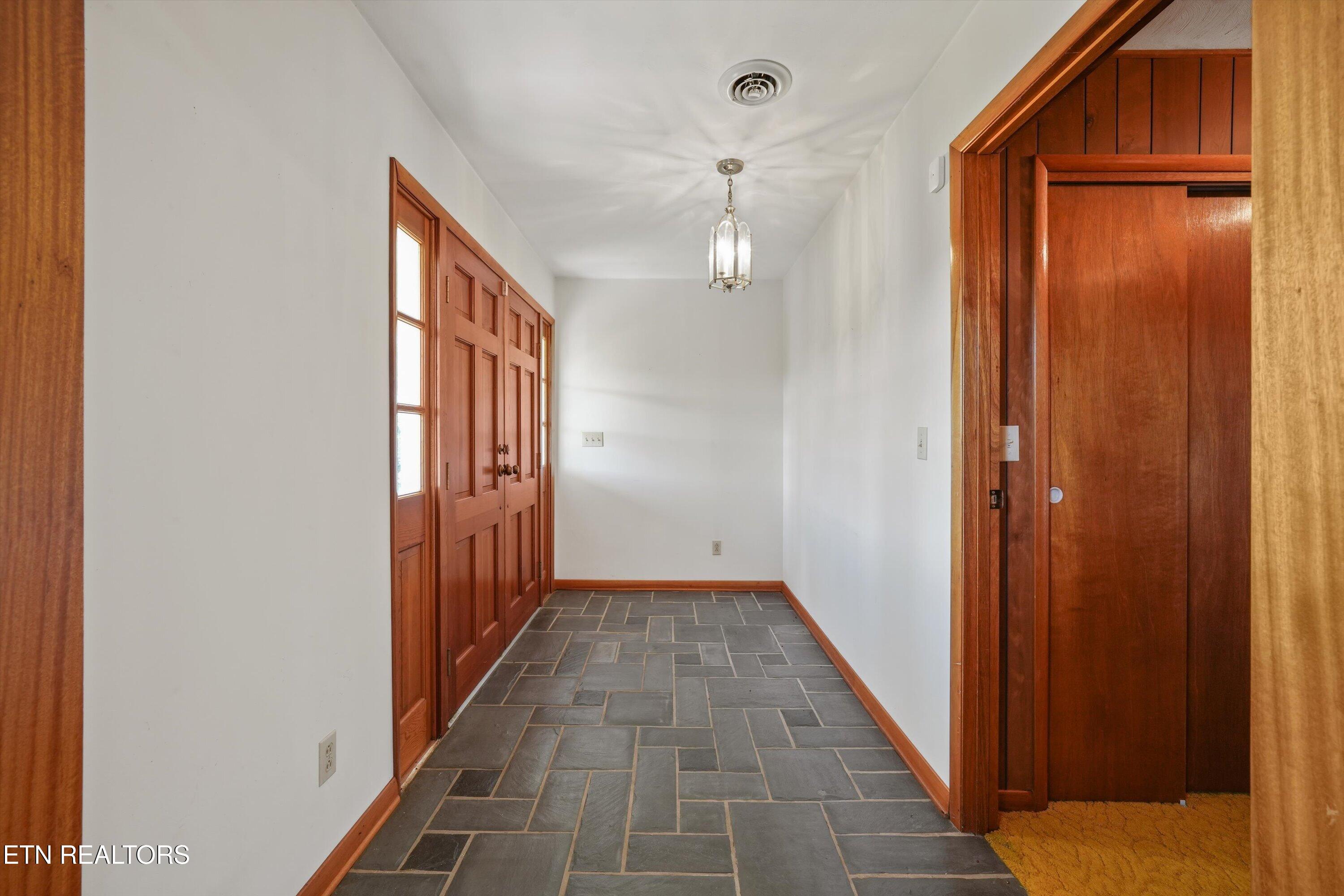 2783 Rutledge Pike Blaine TN 37709