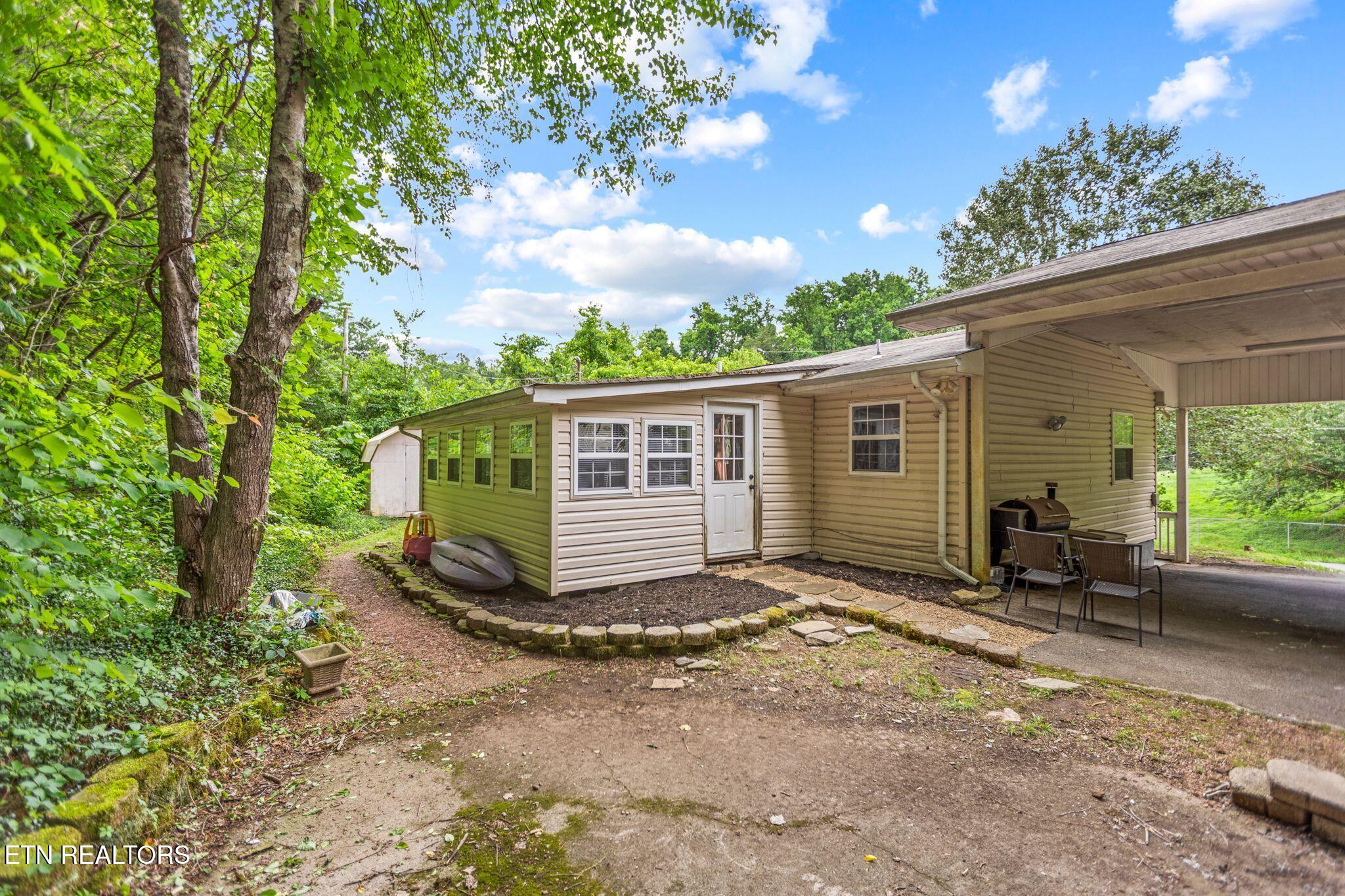 1015 Oakville Lane Sevierville TN 37862