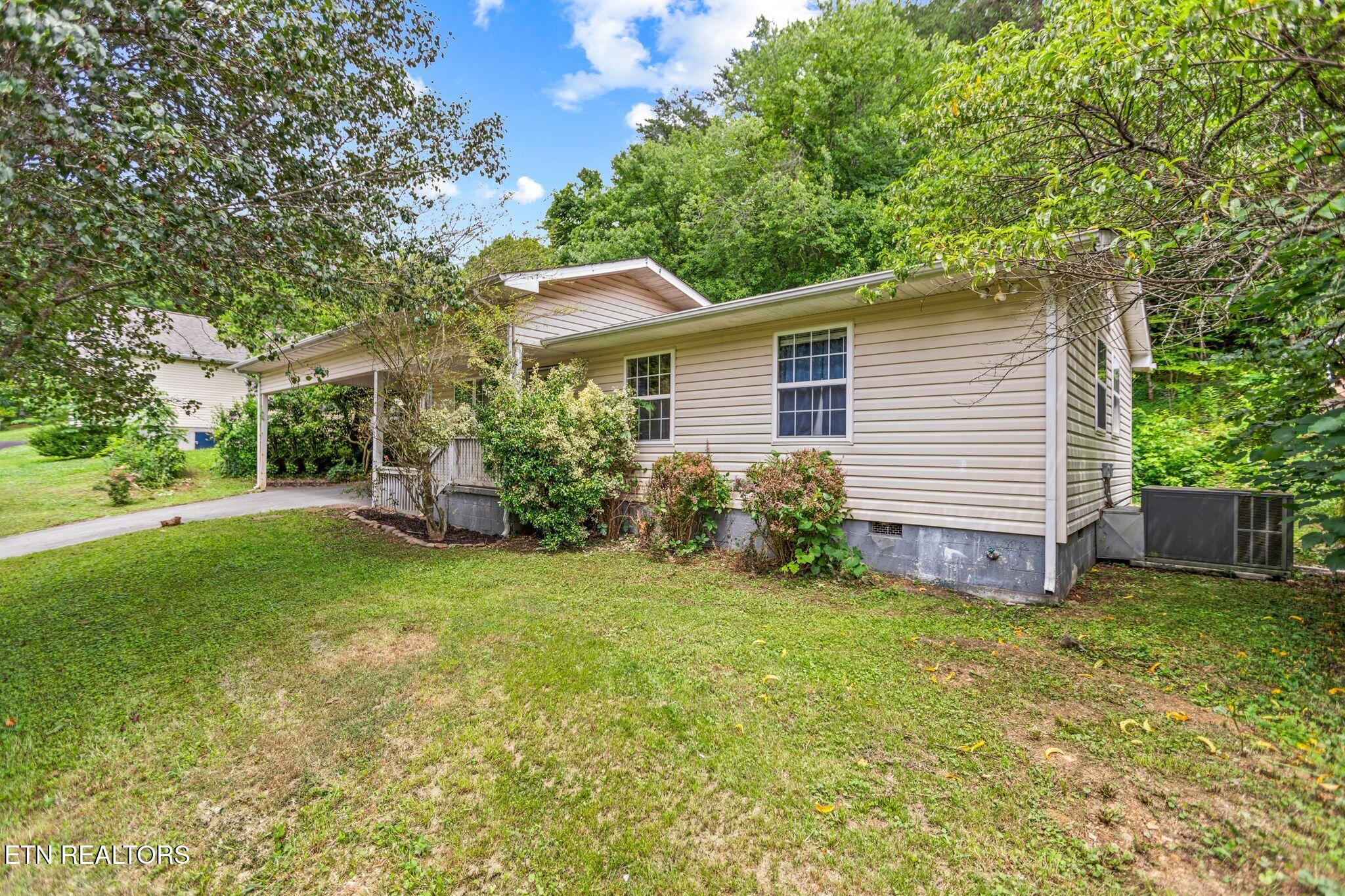 1015 Oakville Lane Sevierville TN 37862