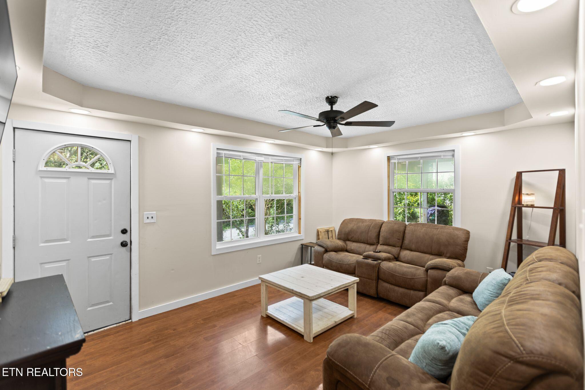 1015 Oakville Lane Sevierville TN 37862