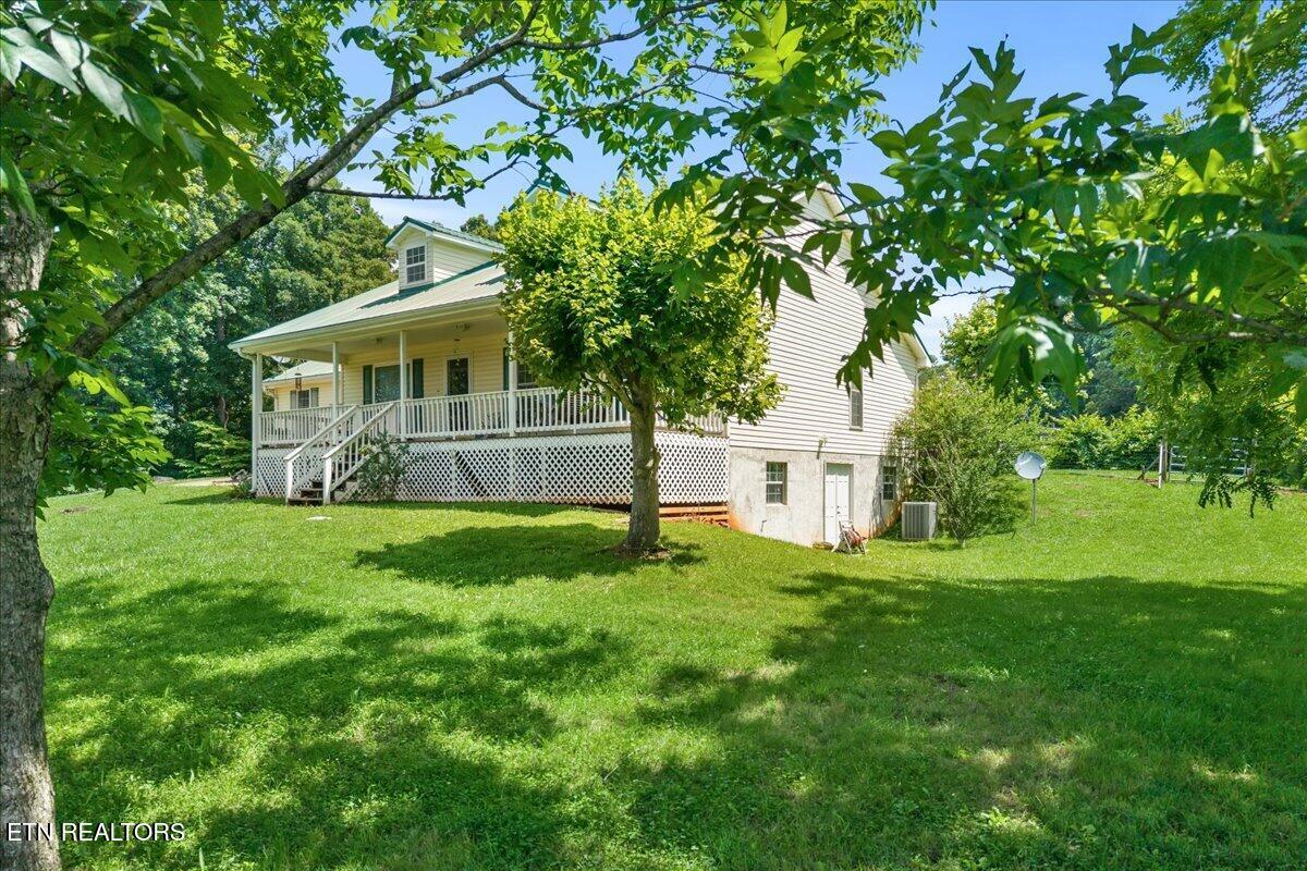 982 Wilson Station Road Englewood TN 37329