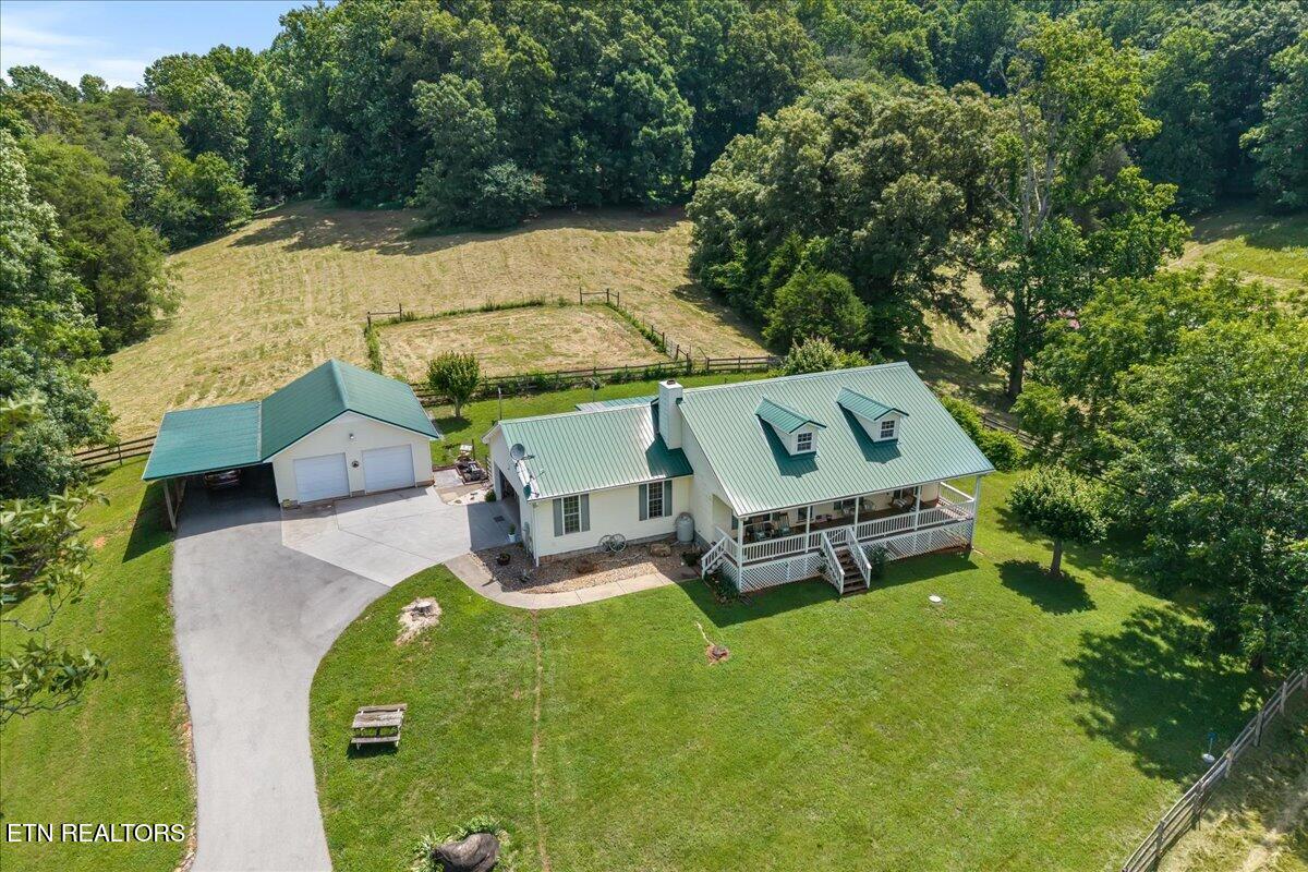 982 Wilson Station Road Englewood TN 37329