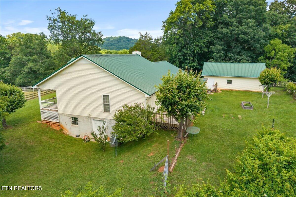 982 Wilson Station Road Englewood TN 37329