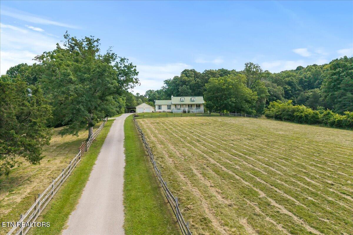 982 Wilson Station Road Englewood TN 37329