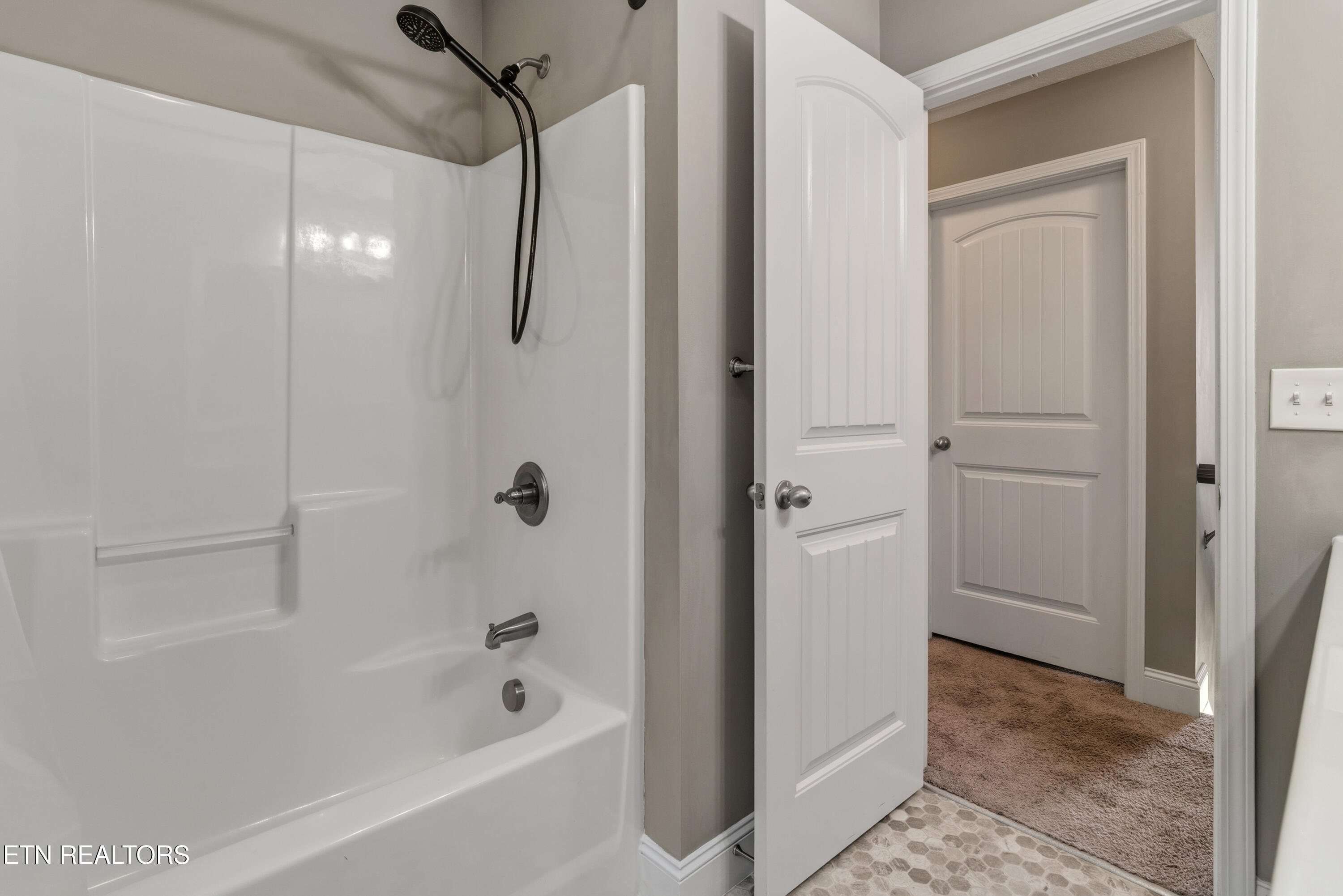 2614 Sweeping Rain Lane Knoxville TN 37931