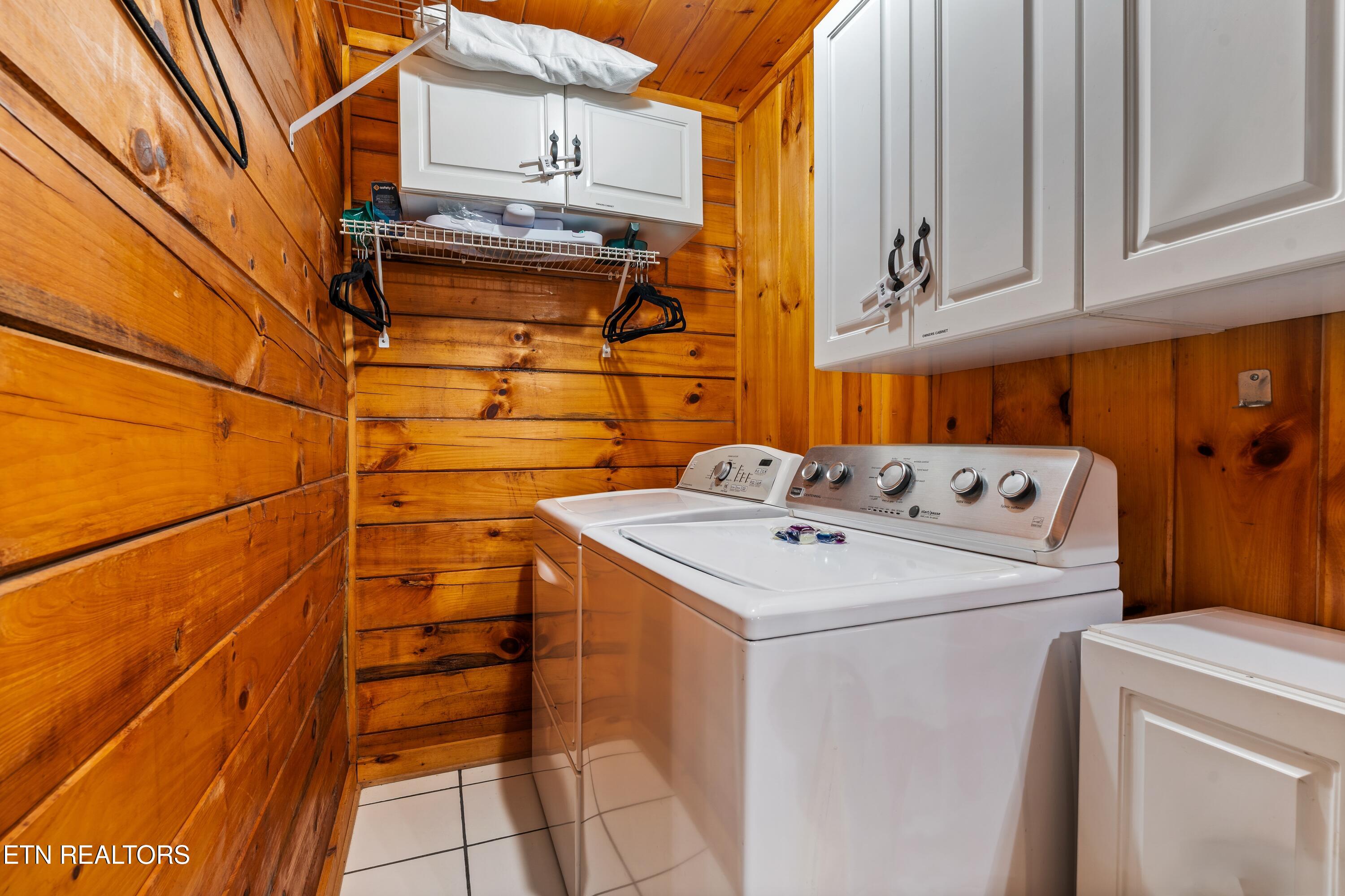 1830 Cherry View Lane Pigeon Forge TN 37876