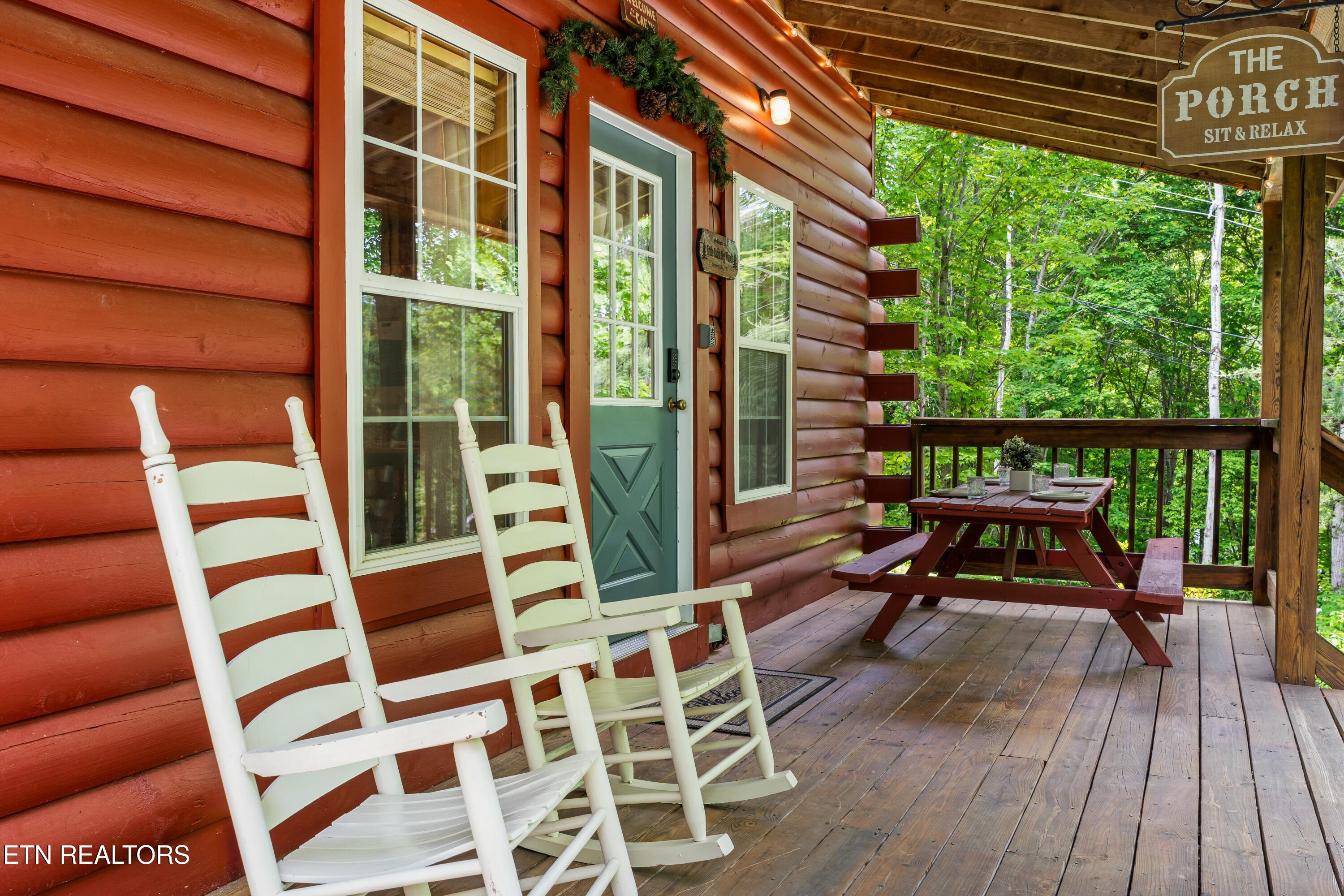 1830 Cherry View Lane Pigeon Forge TN 37876