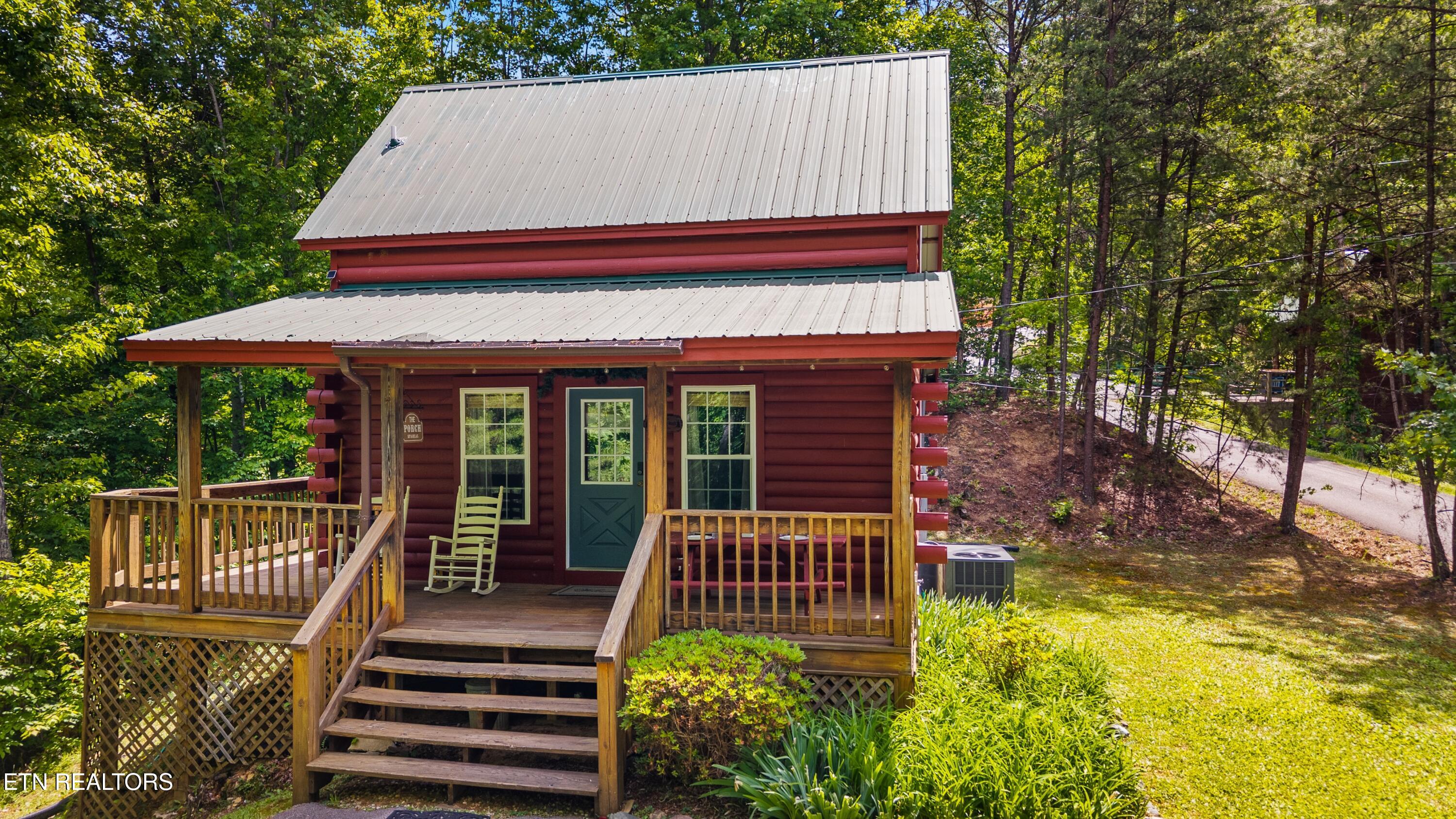 1830 Cherry View Lane Pigeon Forge TN 37876