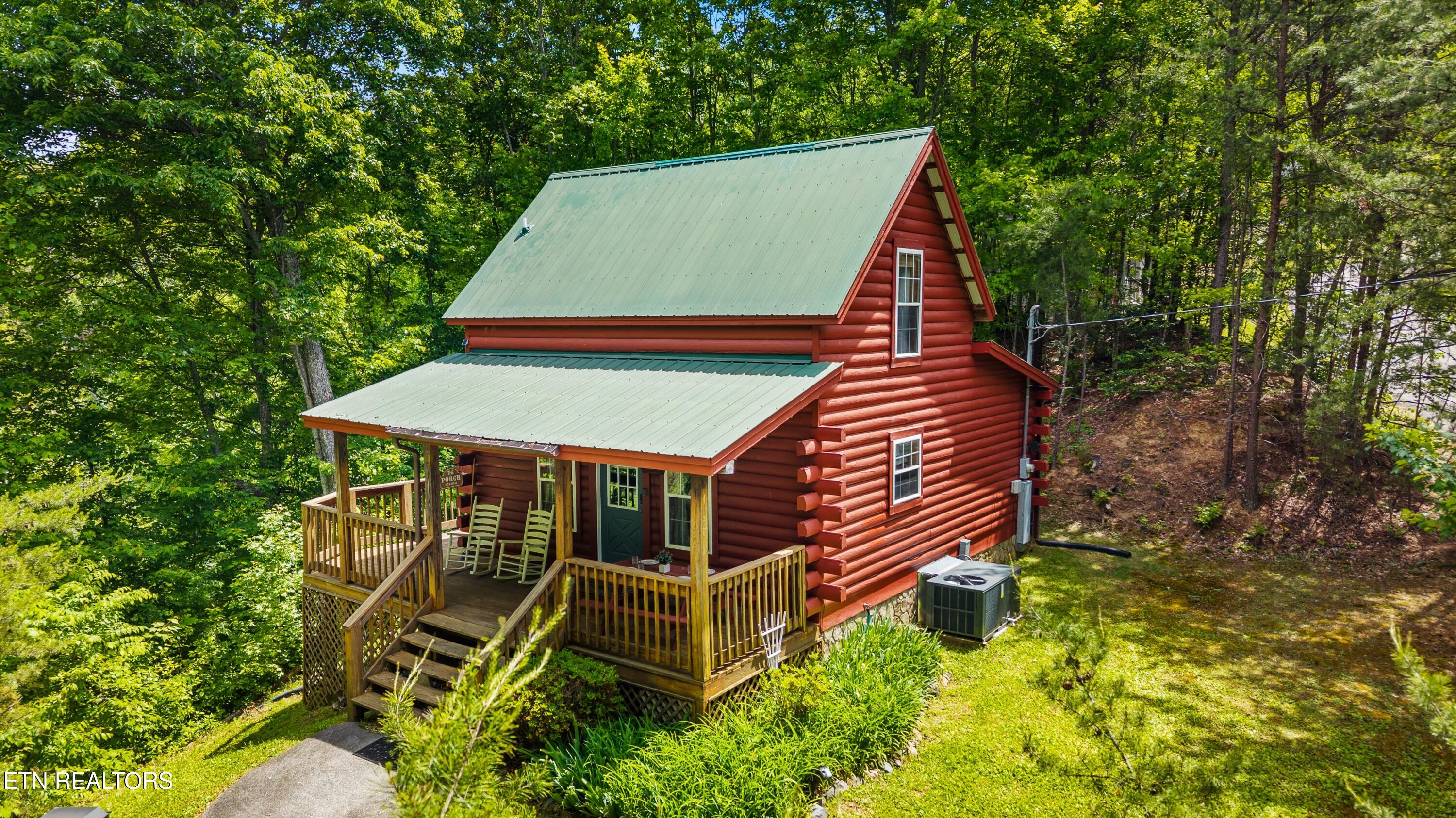 1830 Cherry View Lane Pigeon Forge TN 37876