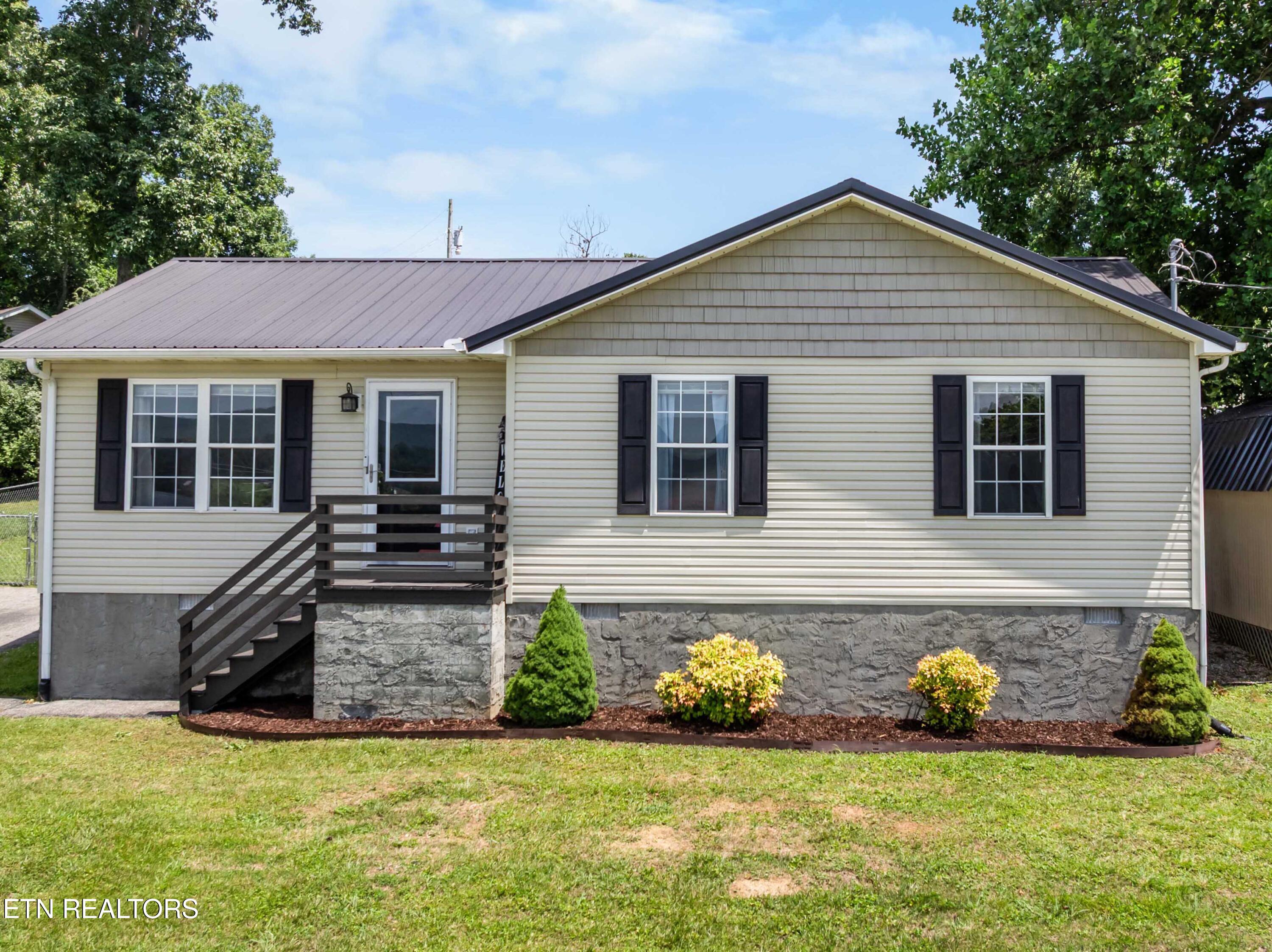 181 Kaysprings Circle Jacksboro TN 37757
