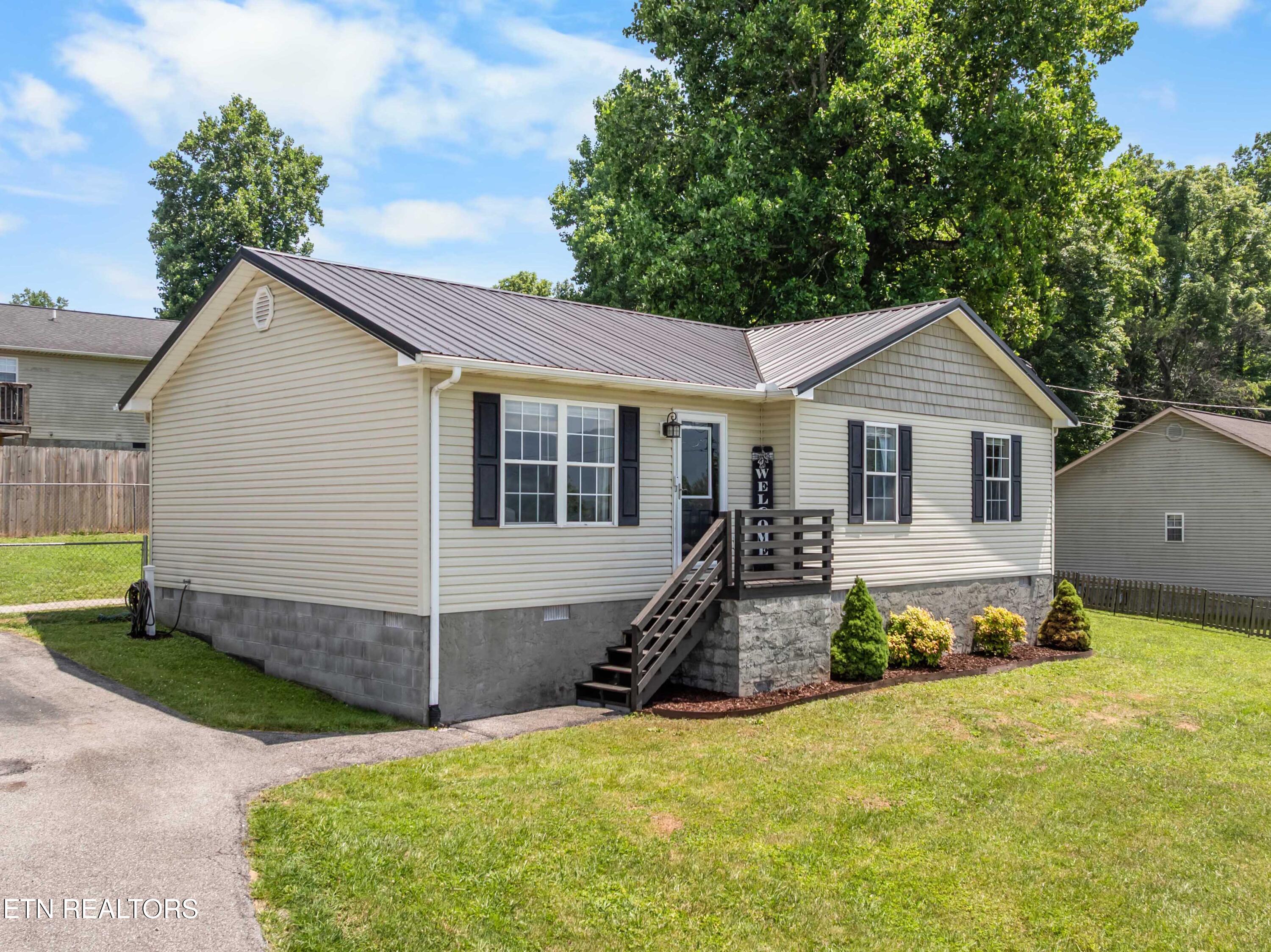 181 Kaysprings Circle Jacksboro TN 37757