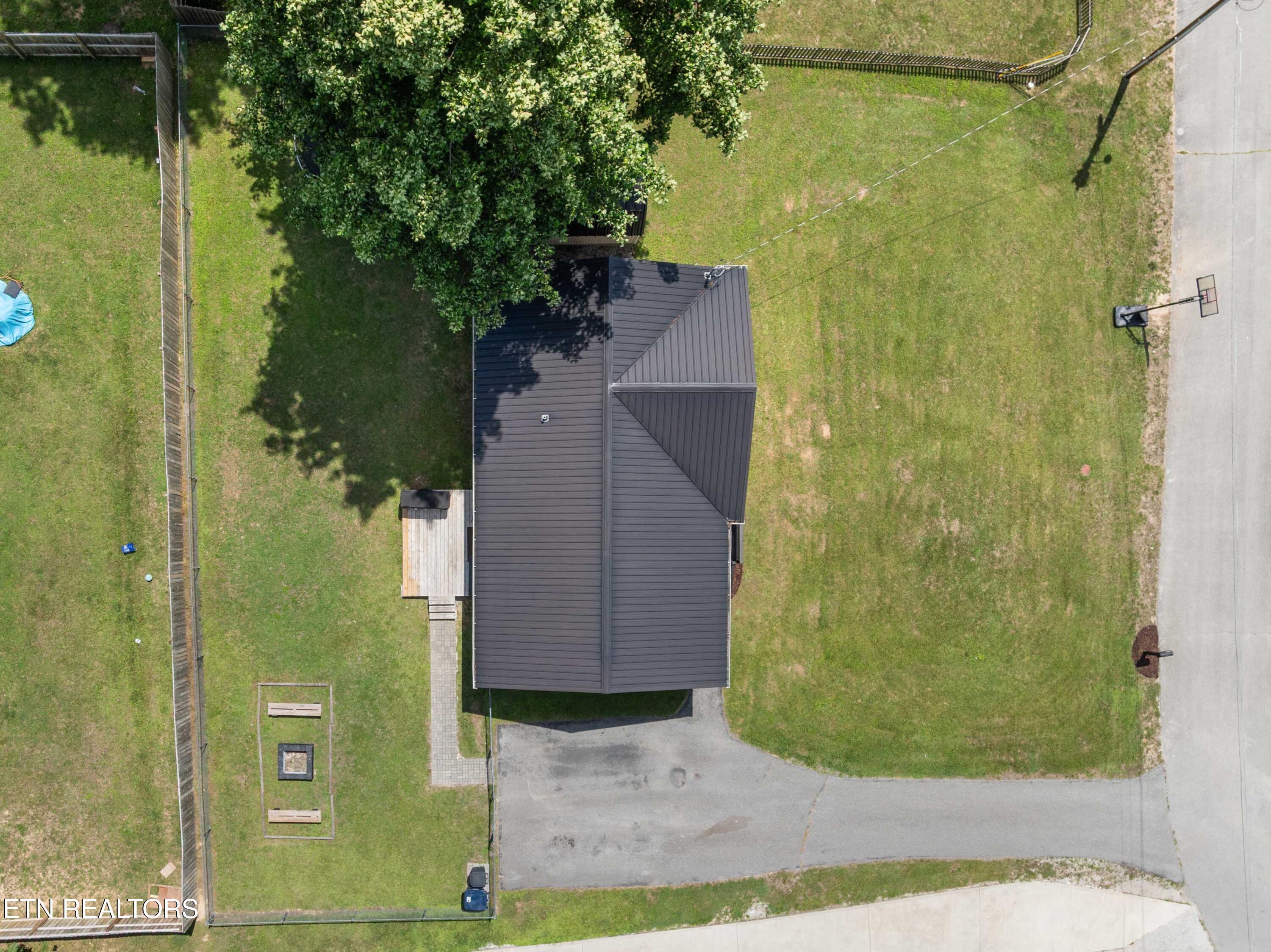 181 Kaysprings Circle Jacksboro TN 37757
