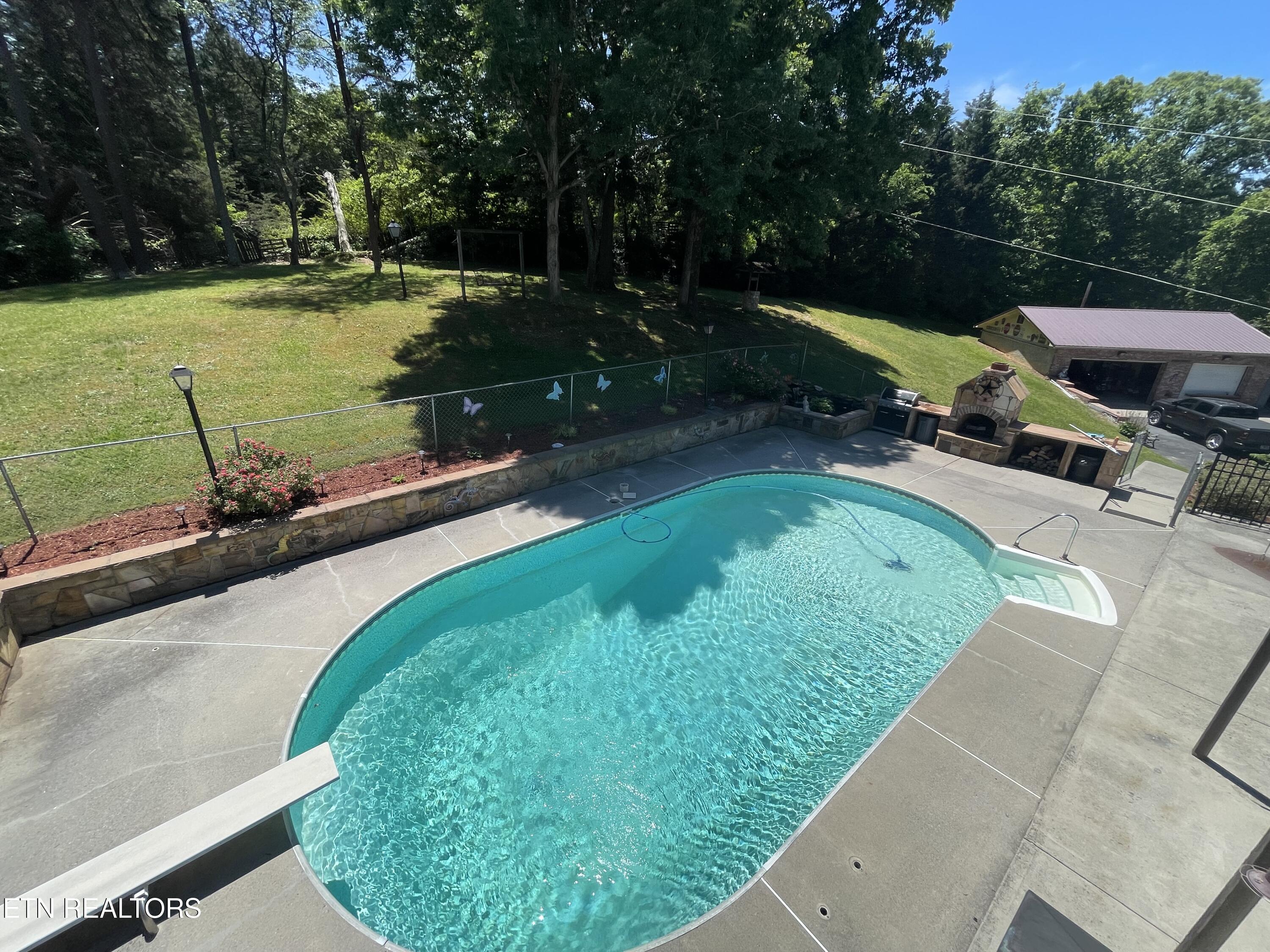 1160 Corinth Road Loudon TN 37774