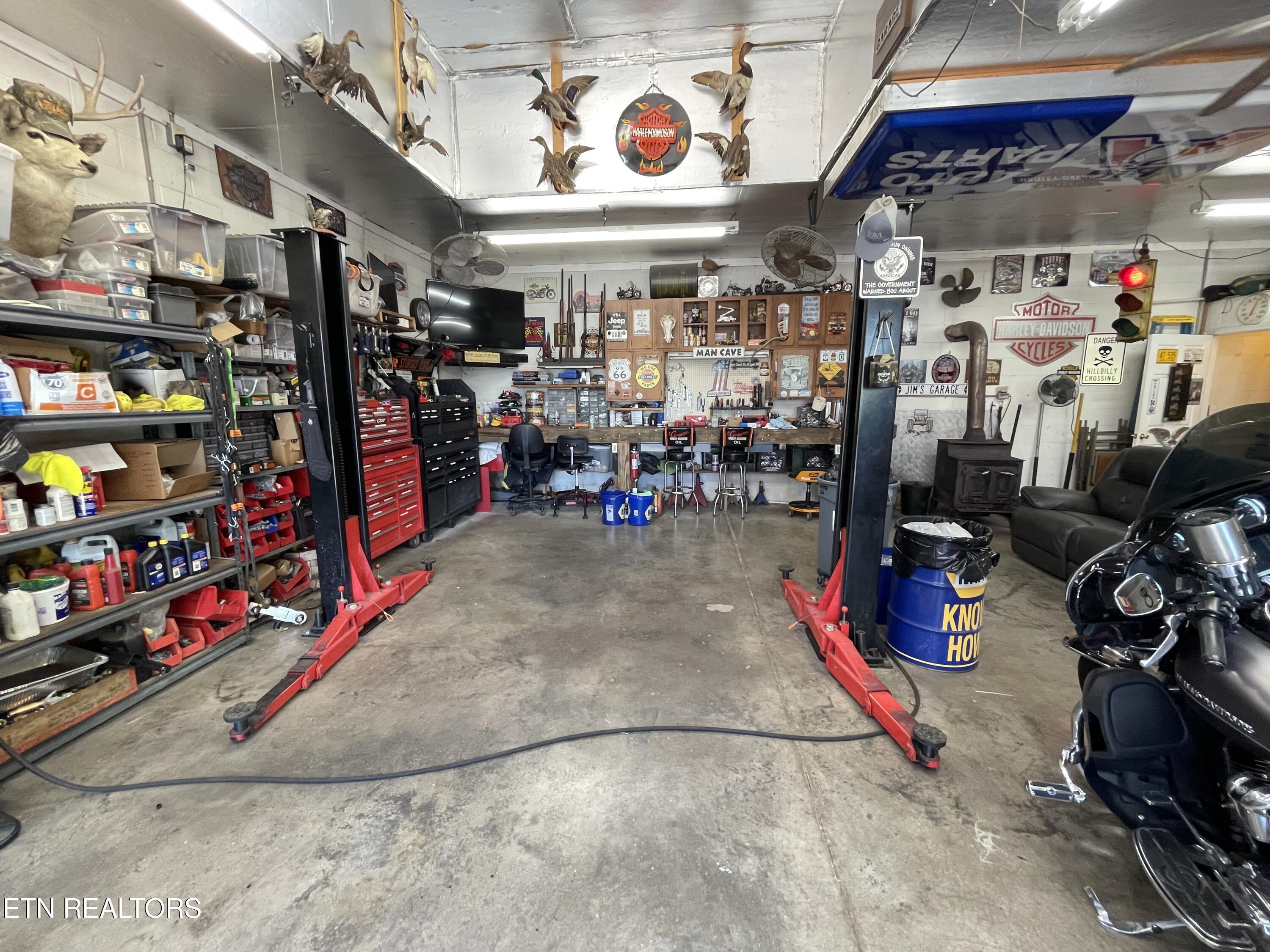 1160 Corinth Road Loudon TN 37774