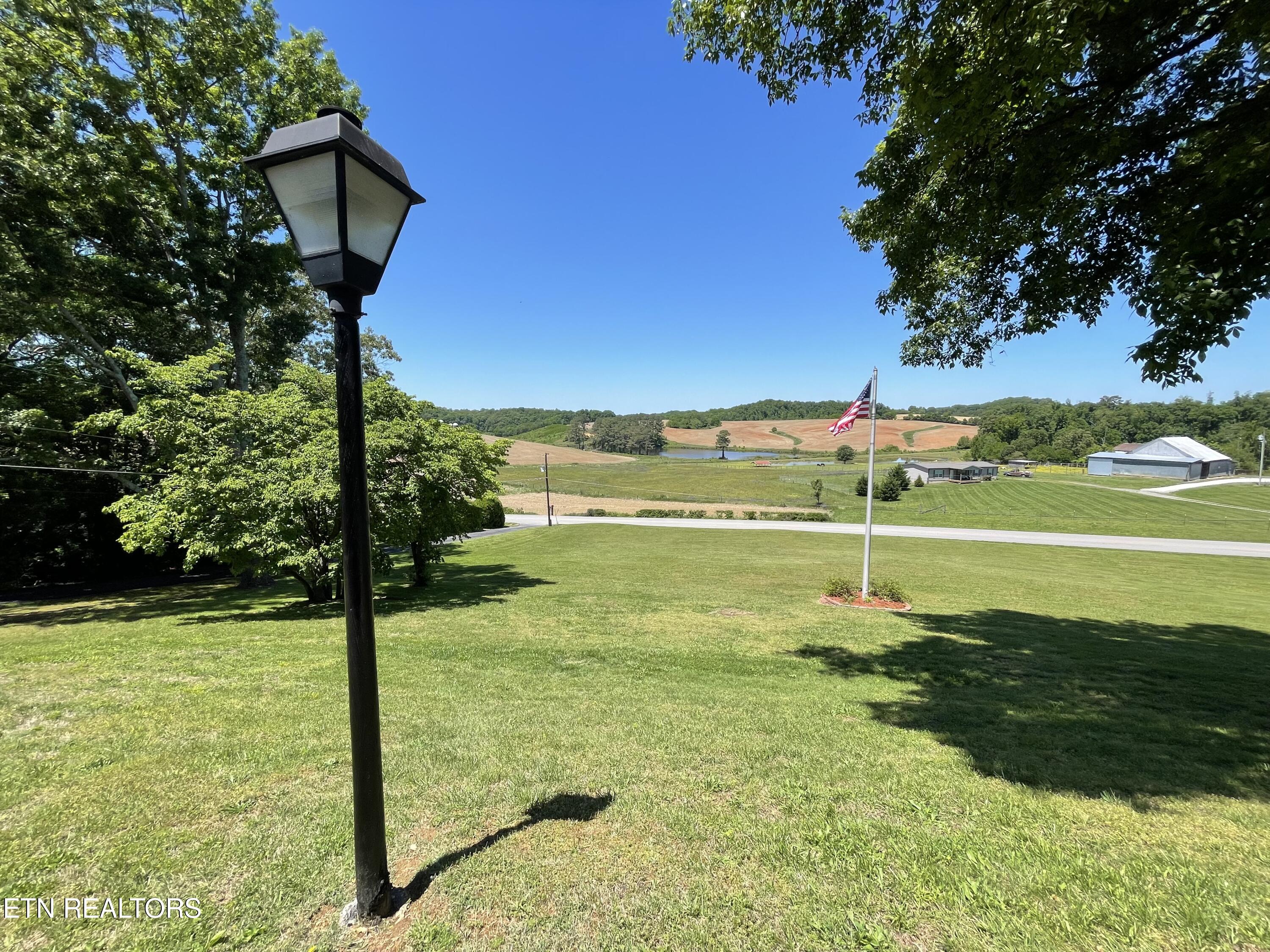 1160 Corinth Road Loudon TN 37774