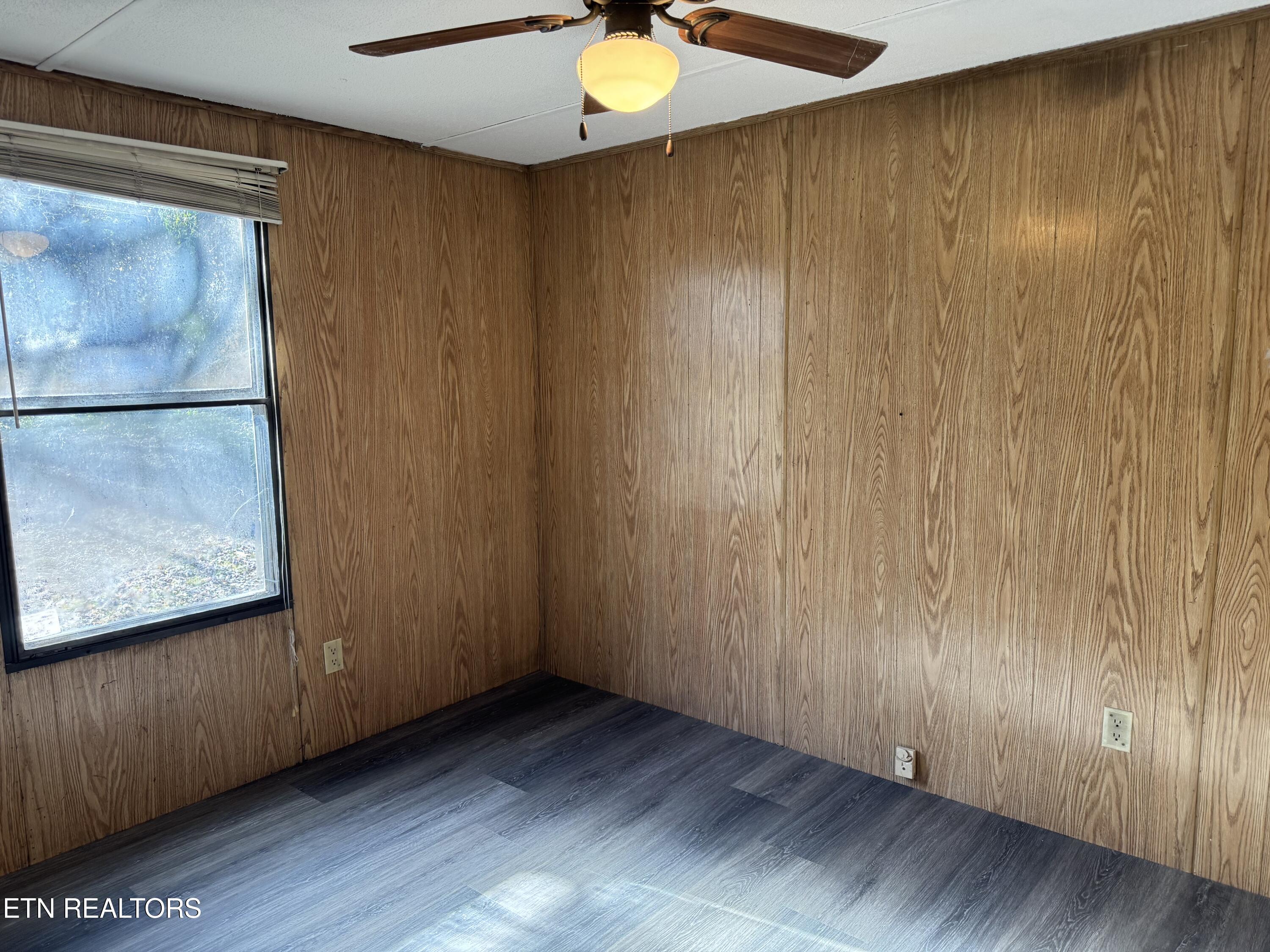 459 Siler Street Jellico TN 37762