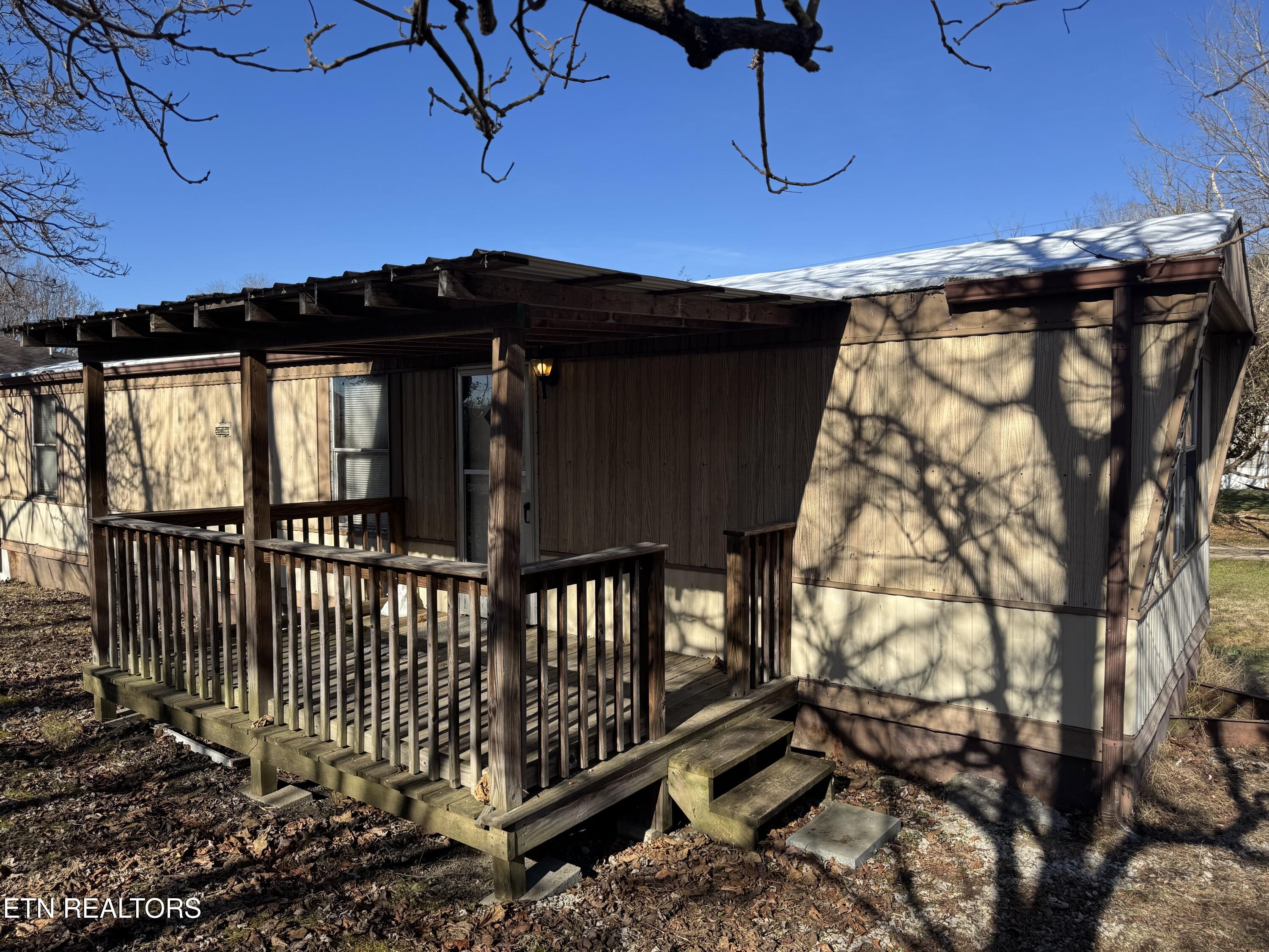 459 Siler Street Jellico TN 37762